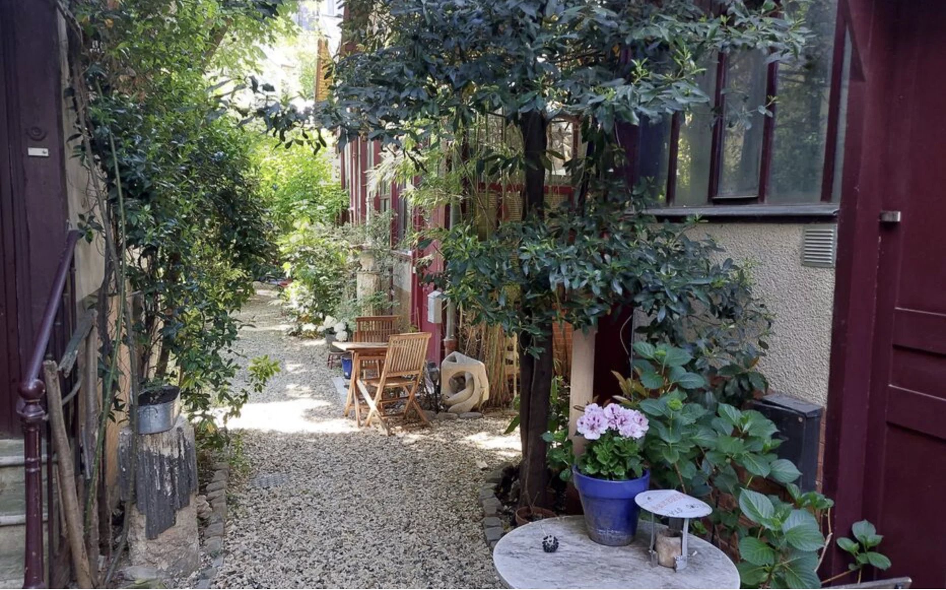 MONTMARTRE / CITÉ DES FUSAINS / ATELIER D'ARTISTE D'EXCEPTION