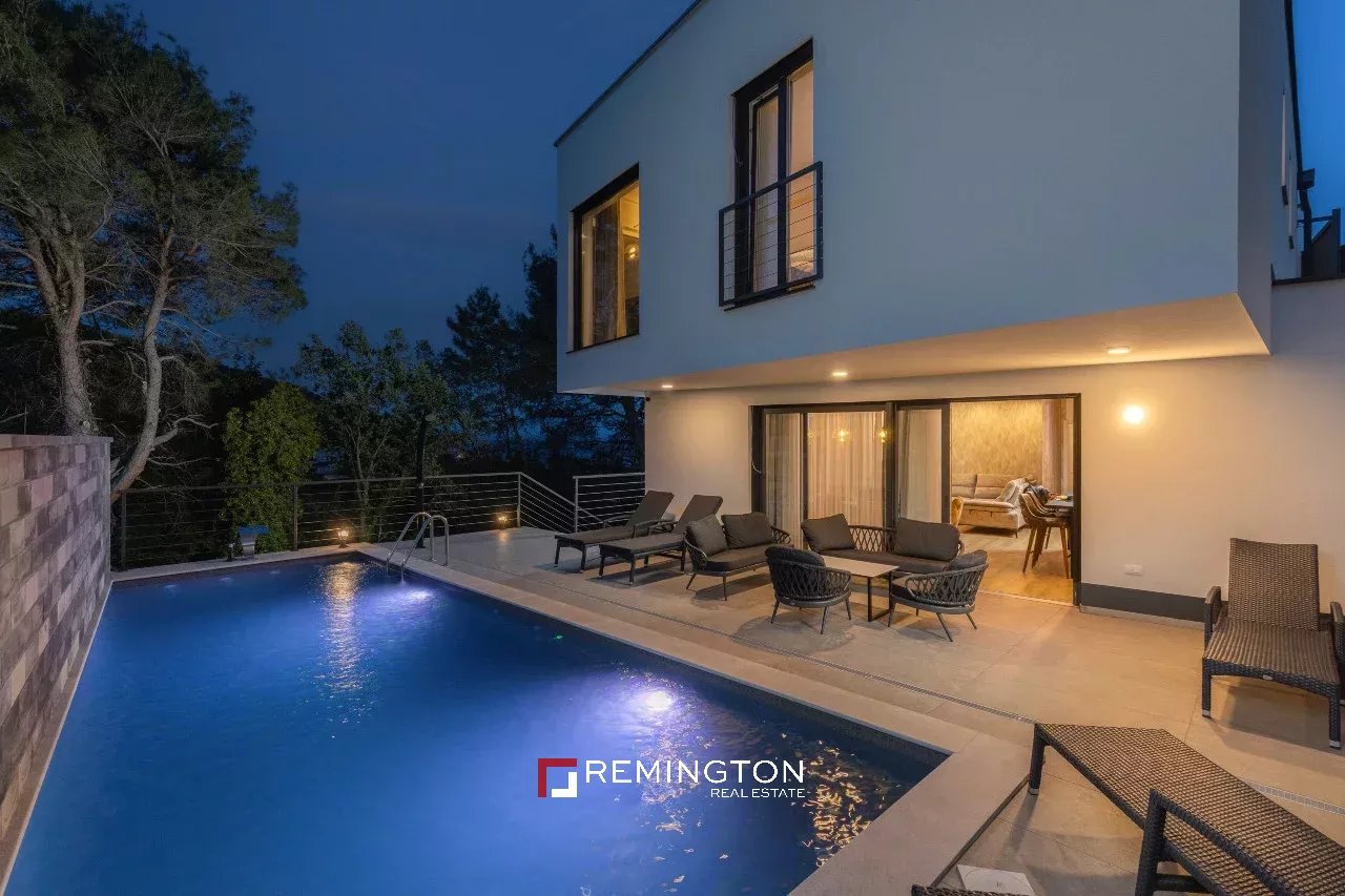3 Bedroom Villa/Townhouse's Image 11