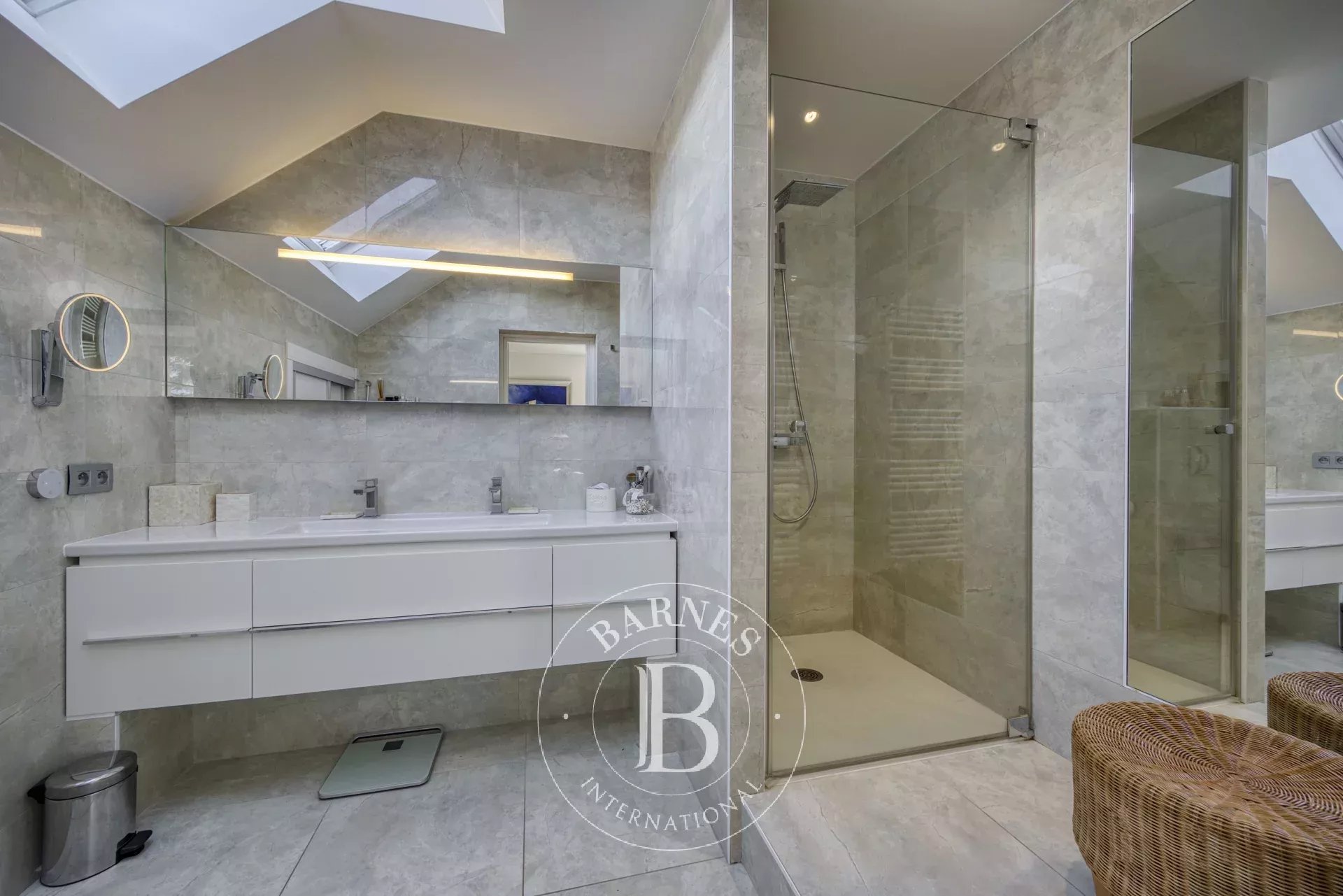 Villa Thoiry - picture 32