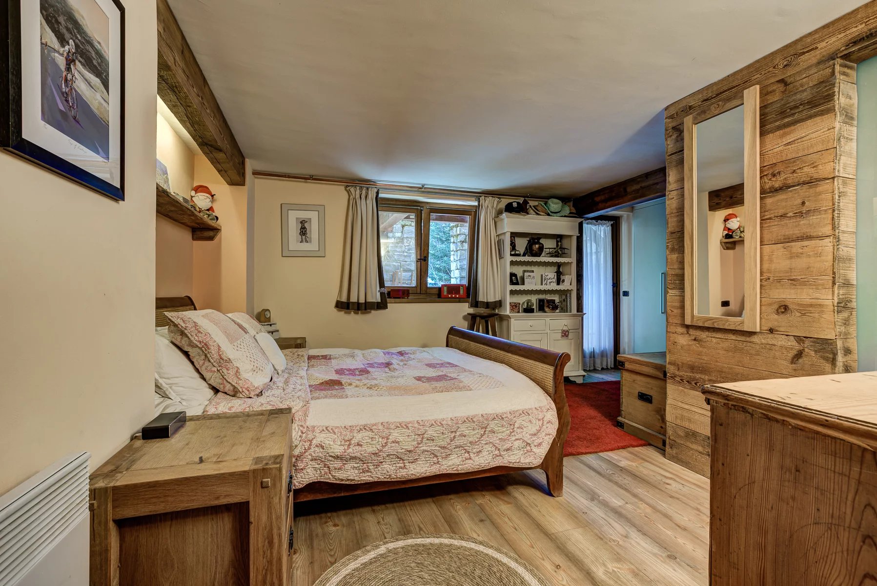 Photo of CHAMONIX - A 3-bedroom chalet in La Joux
