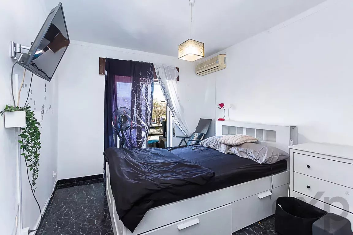 2 Bedroom Apartment in Olhão with Balcony and Covered Terrace | Prime Location 86879591 image 17
