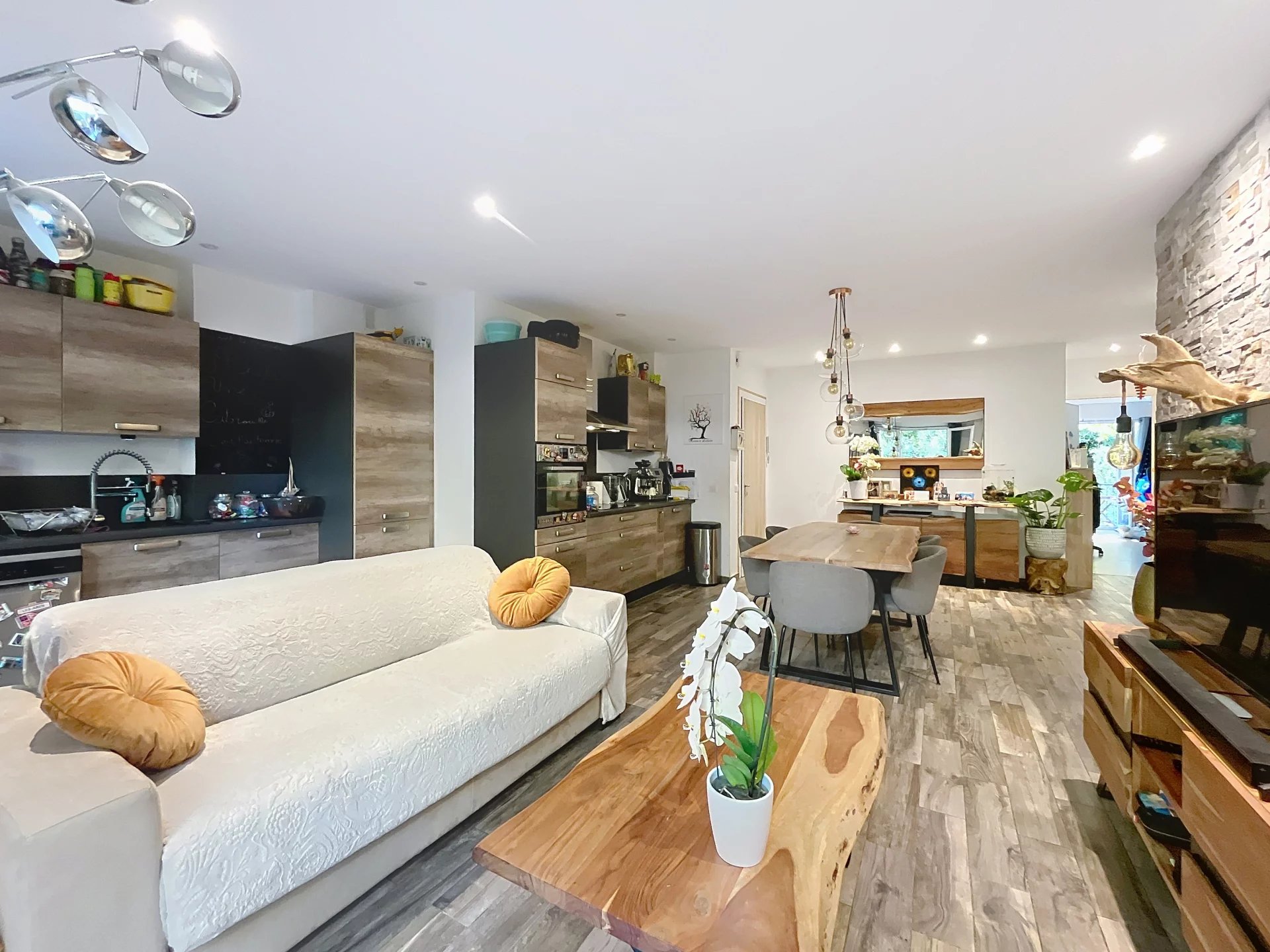 NICE CIMIEZ: BEAU 3P BALCONS PARKING