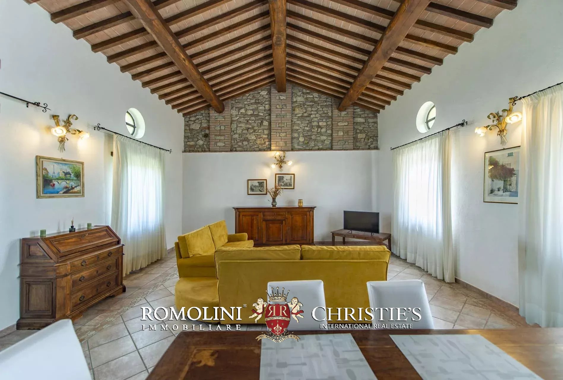 10 Bedroom Villa/Townhouse's Image 51