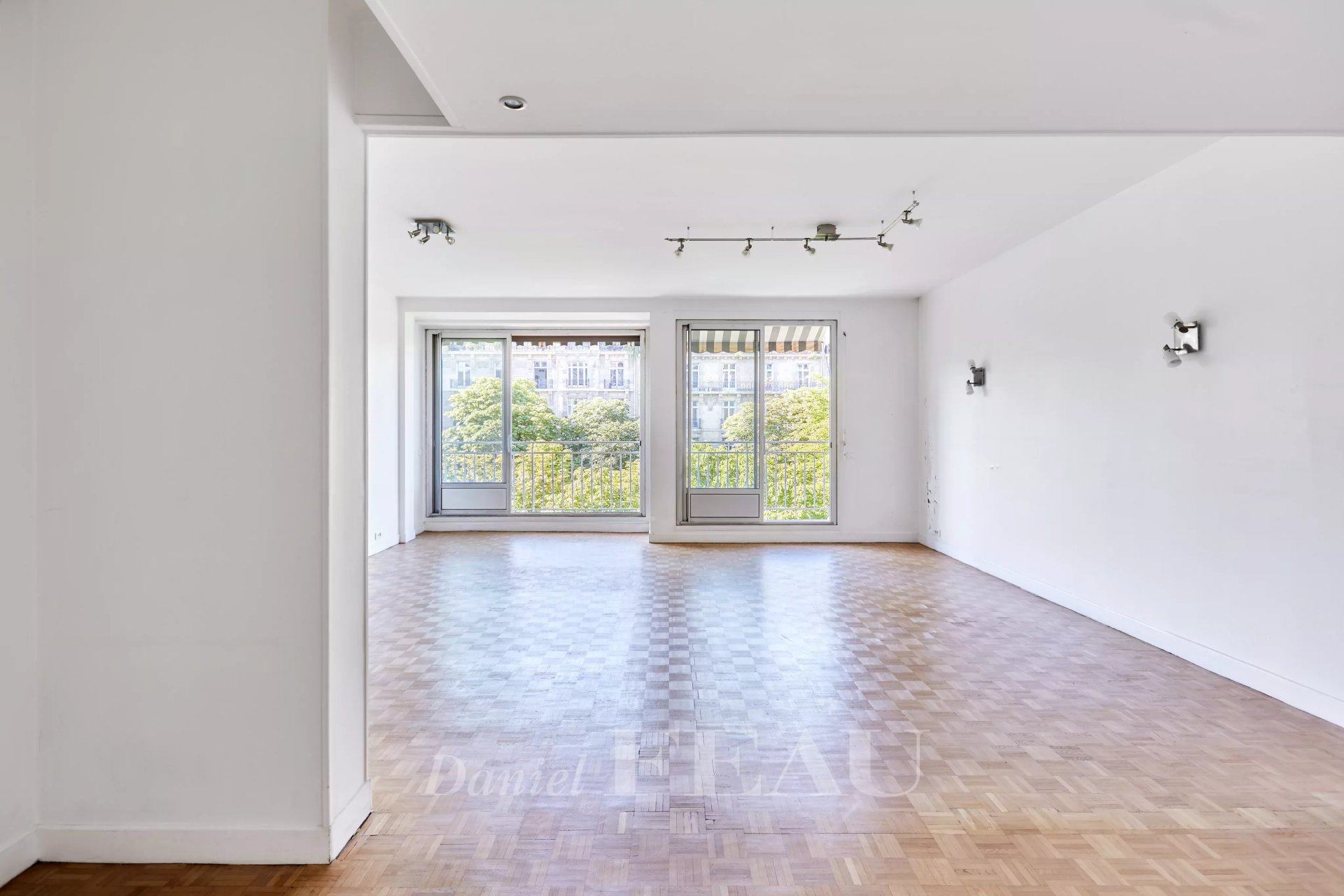 2 Bedroom Apartment/Flat's Image 3