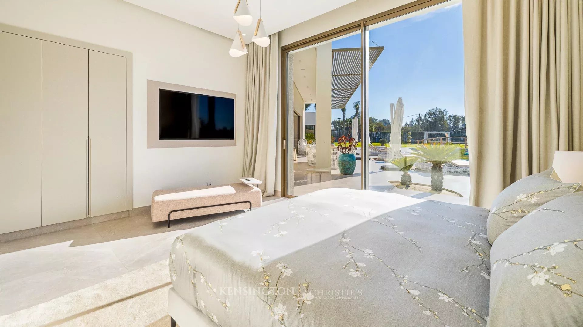 8 Bedroom Villa/Townhouse's Image 67