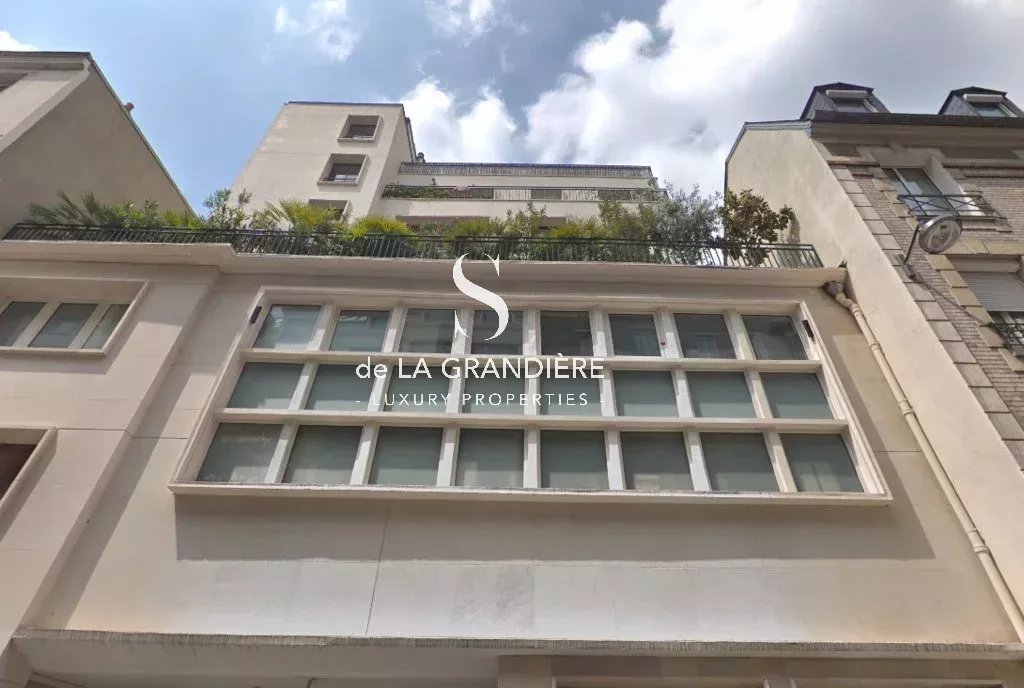 PARKING - PARIS 16 - LAURISTON -