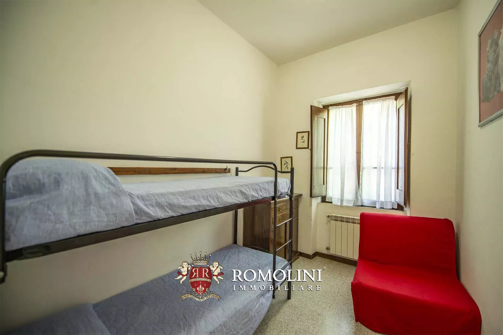 33 Bedroom Villa/Townhouse's Image 47