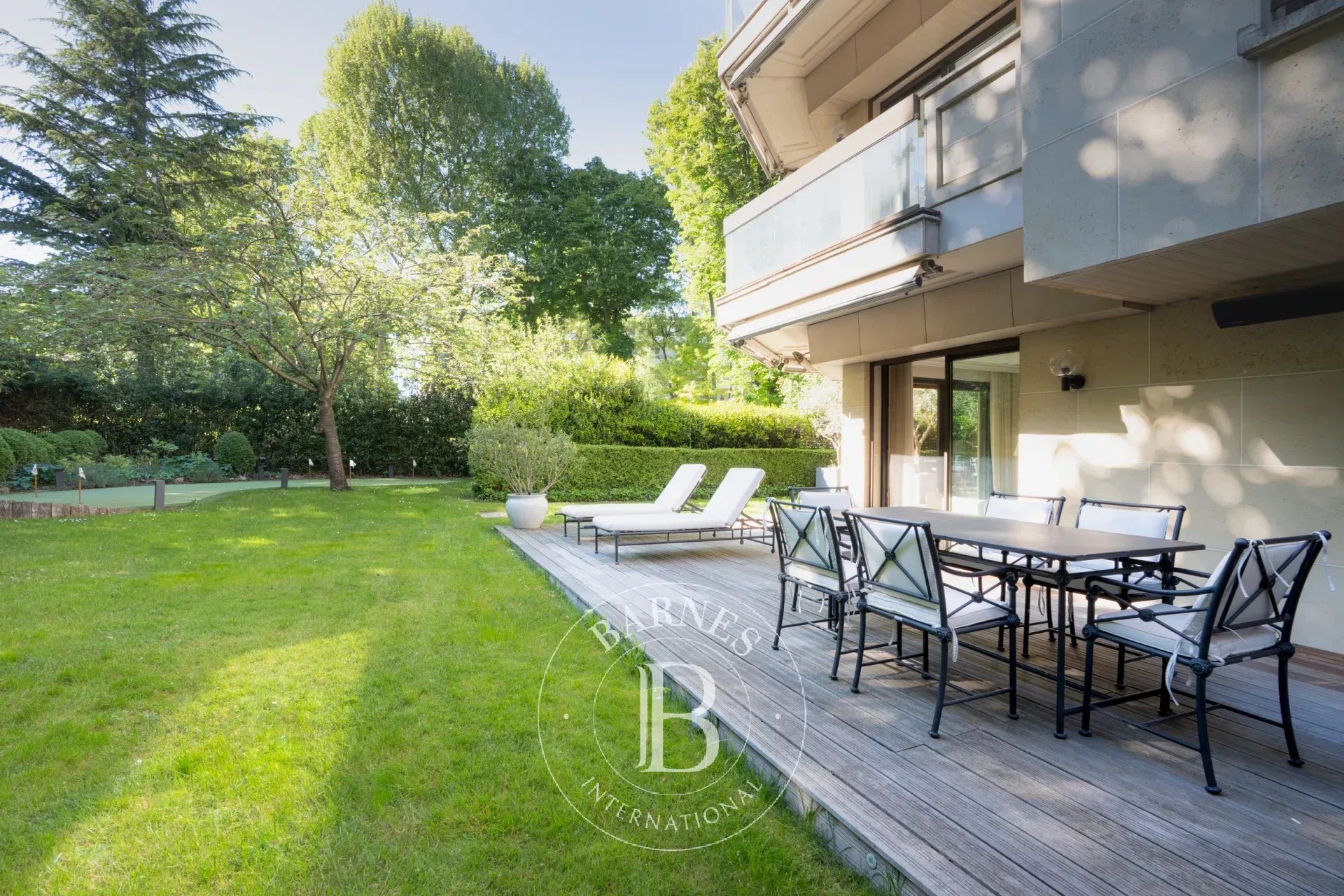 Appartement Neuilly-sur-Seine  -  ref 86941197 (picture 1)