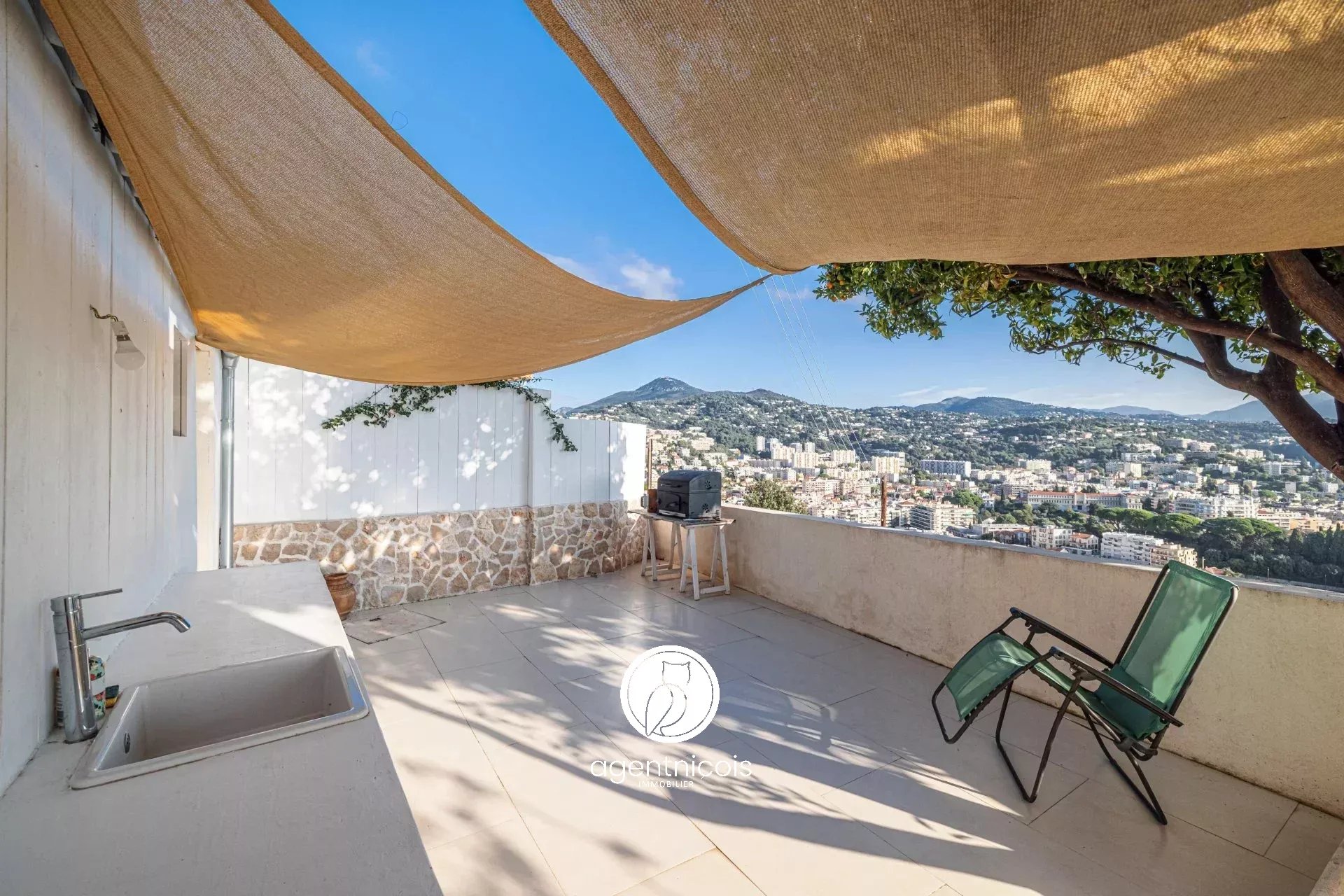 Nice // Pessicart : Maison - Rénové - Terrasse - Vue panoramique