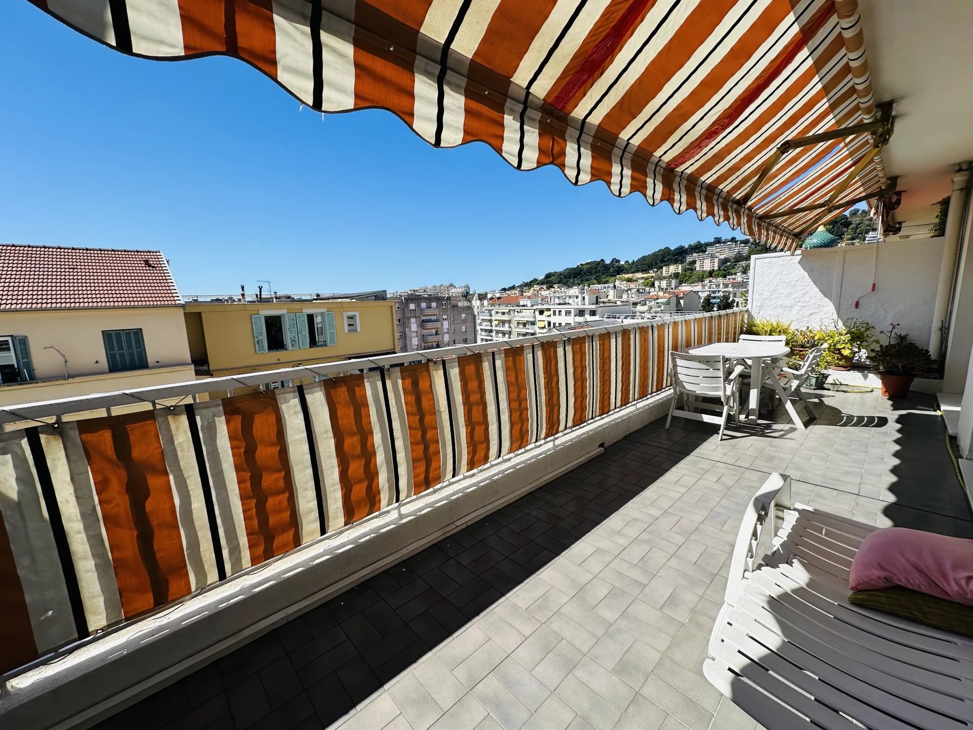 VIAGER A VENDRE 3 PIECES NICE PARC IMPERIAL