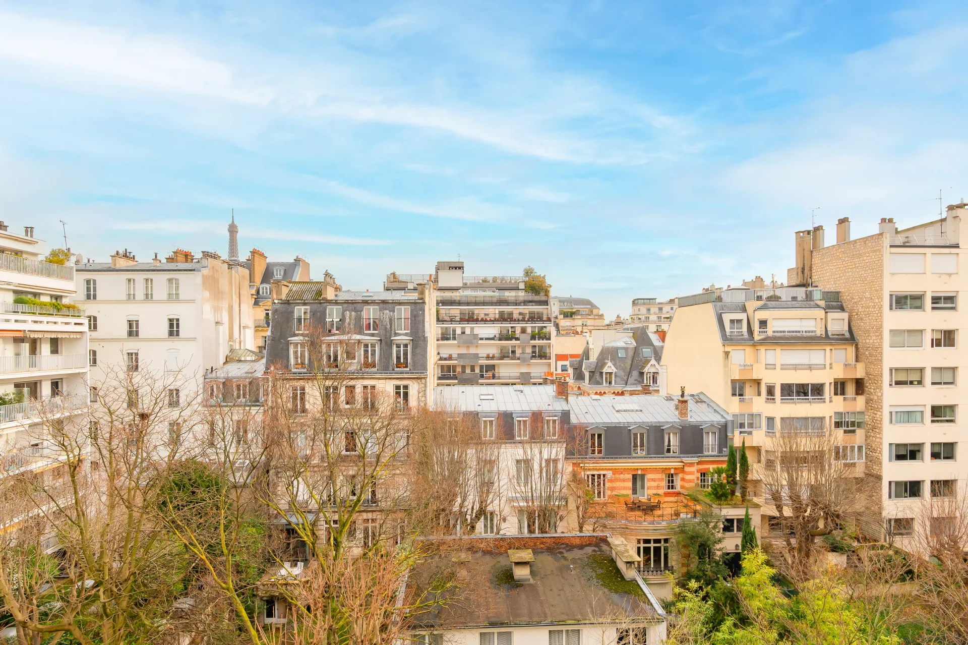 Paris 16e - LA TOUR / POMPE