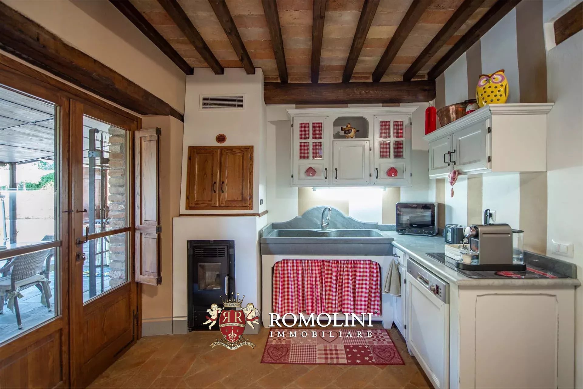 4 Bedroom Villa/Townhouse's Image 46