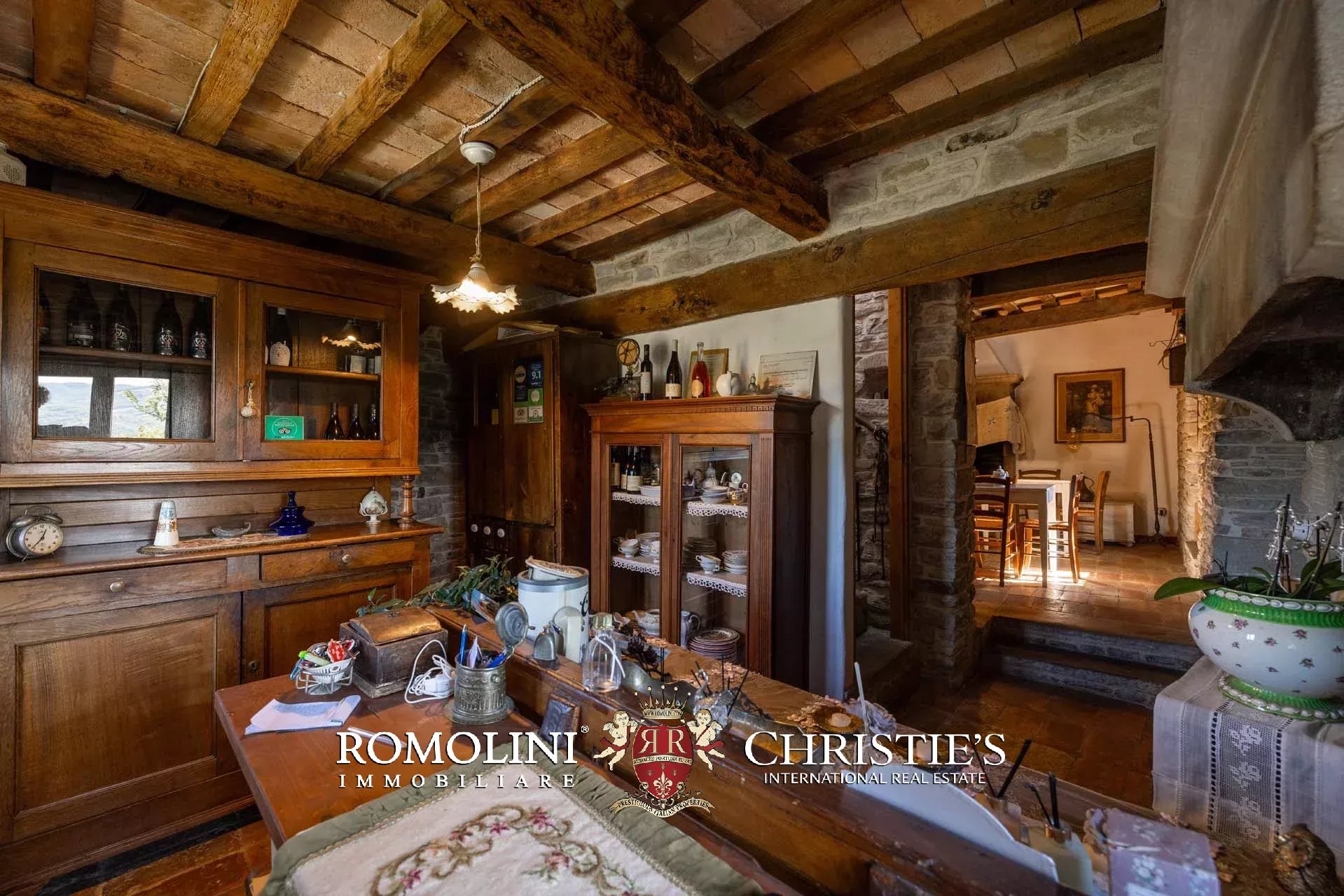 10 Bedroom Chateau's Image 79