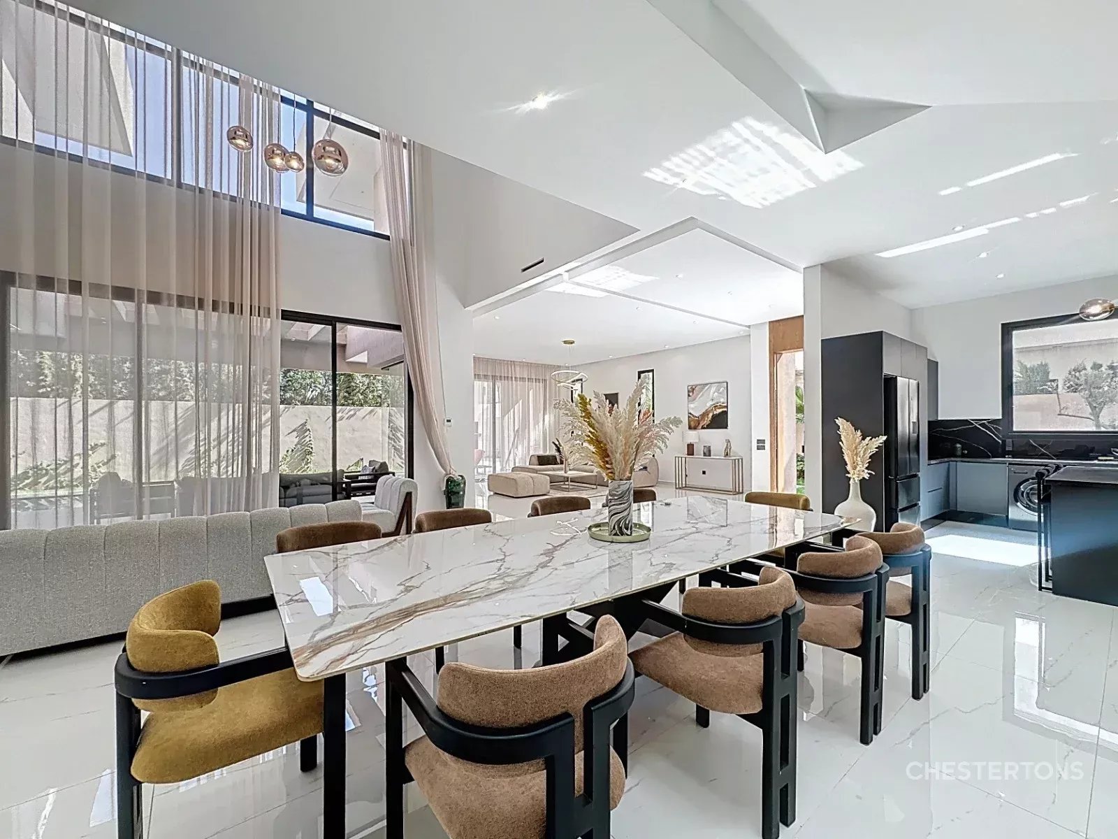 Image of Villa - 5 Bedrooms for Sale in Marrakech-Ménara-Marrakech-Morocco, Image 18