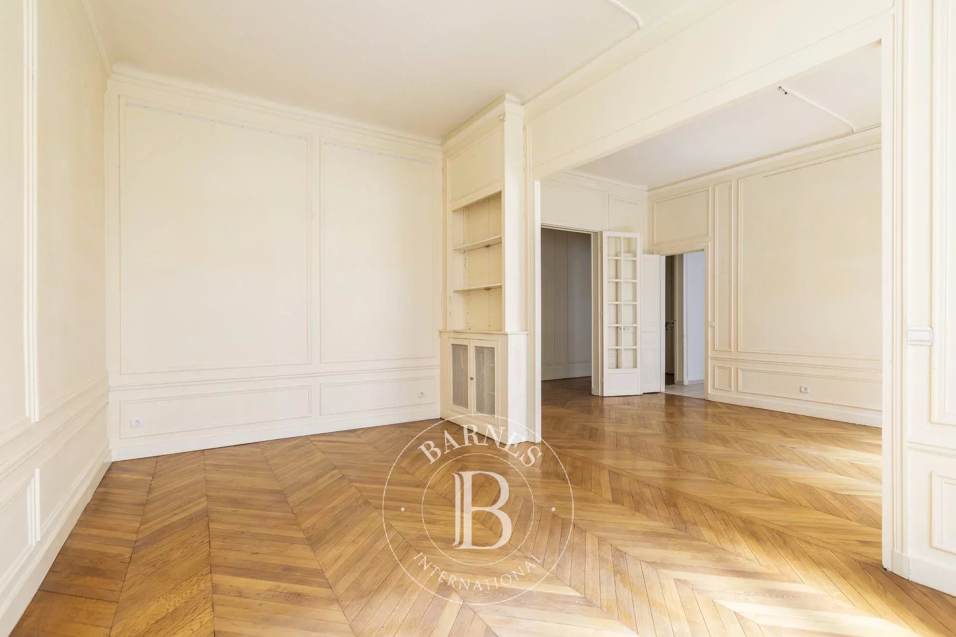 Daire Paris 7ème - picture 9