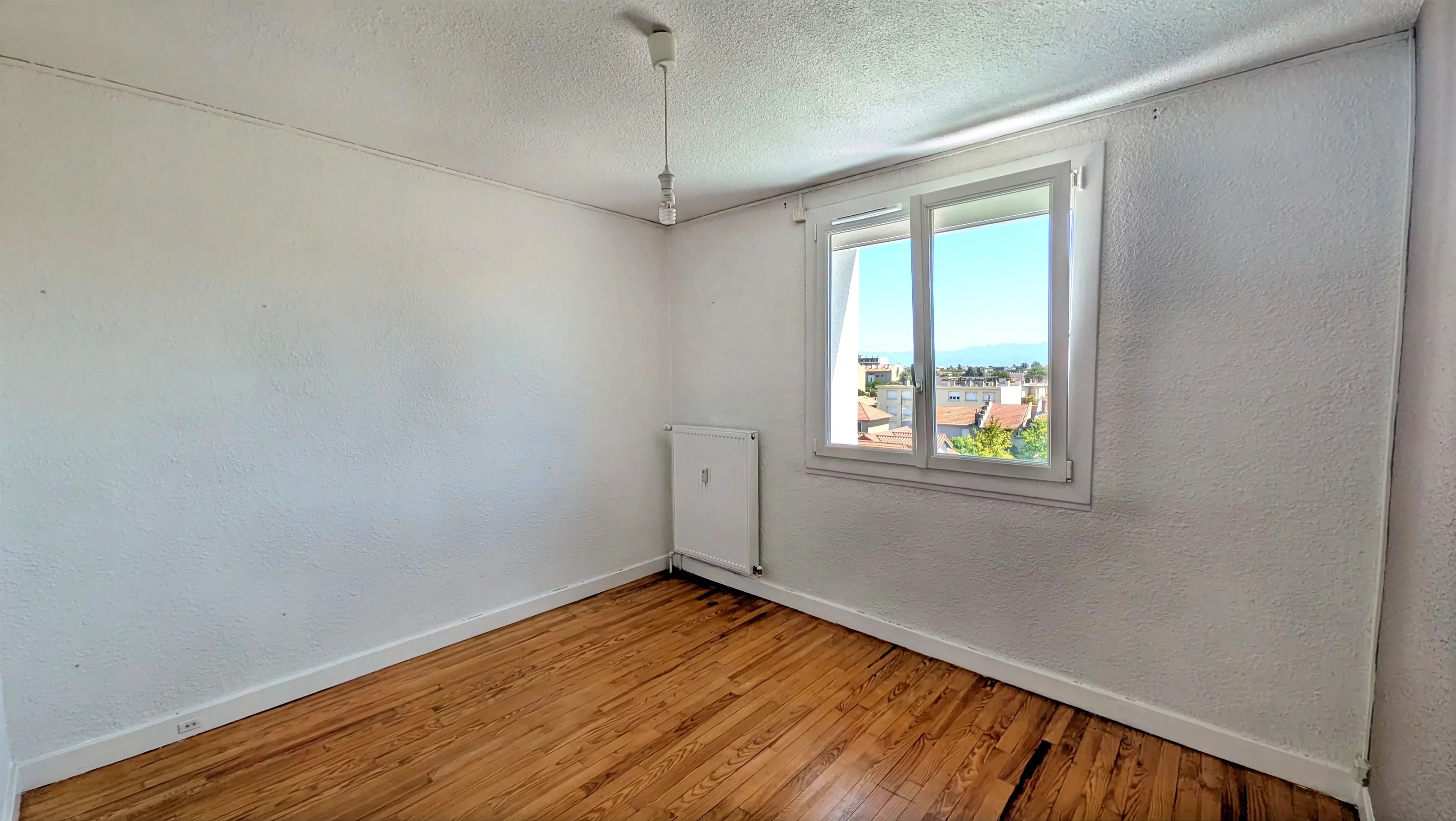 EXCLUSIVITÉ – APPARTEMENT T3 AVEC CUISINE, PRÊT À VIVRE – QUARTIER DANTON — photo 5