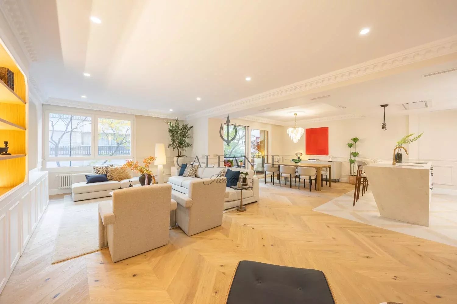 Light-filled Residence with Terrasse in Ayala - Image 17