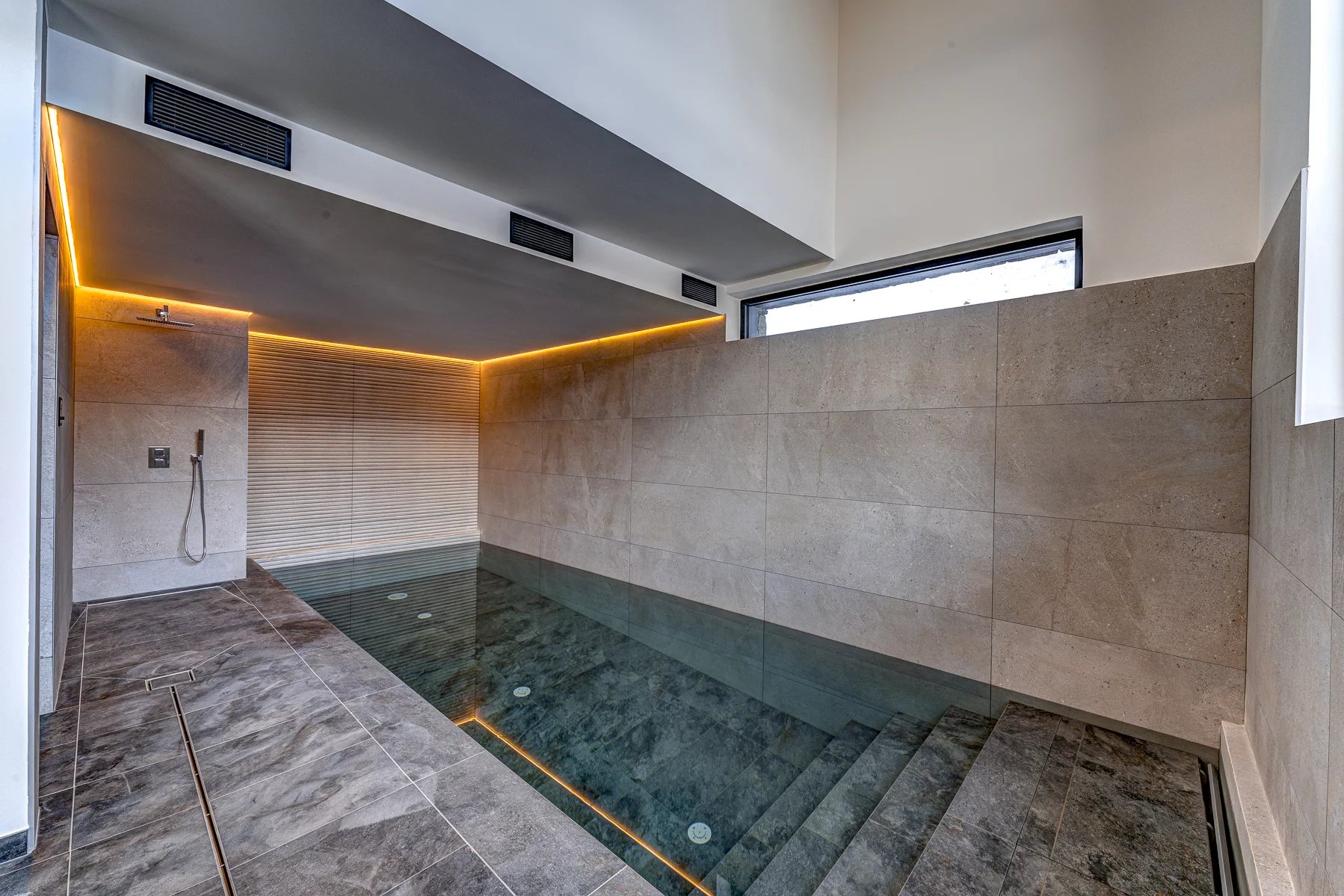 Photo of CHAMONIX – A recently completed, luxury 5-bedroom chalet with pool in le Lavancher