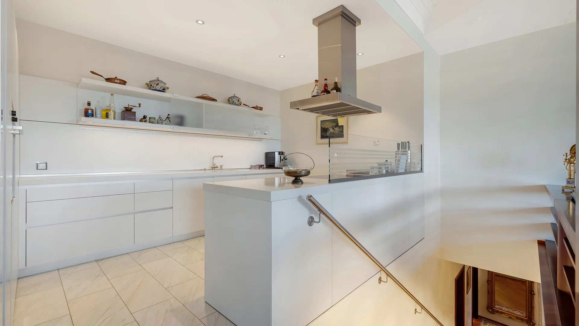 Elegant duplex apartment with exceptional spaciousness
