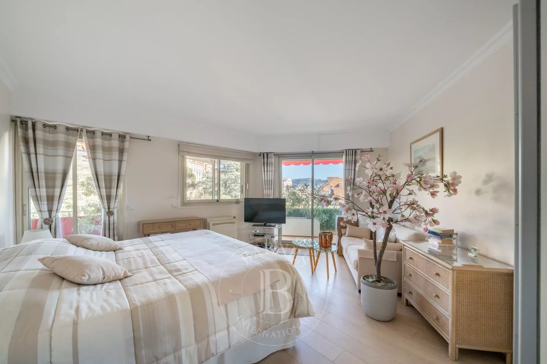 Daire Cannes - picture 9