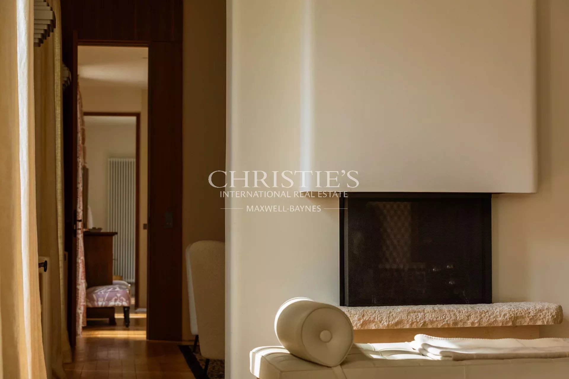 5 Bedroom Villa/Townhouse's Image 27