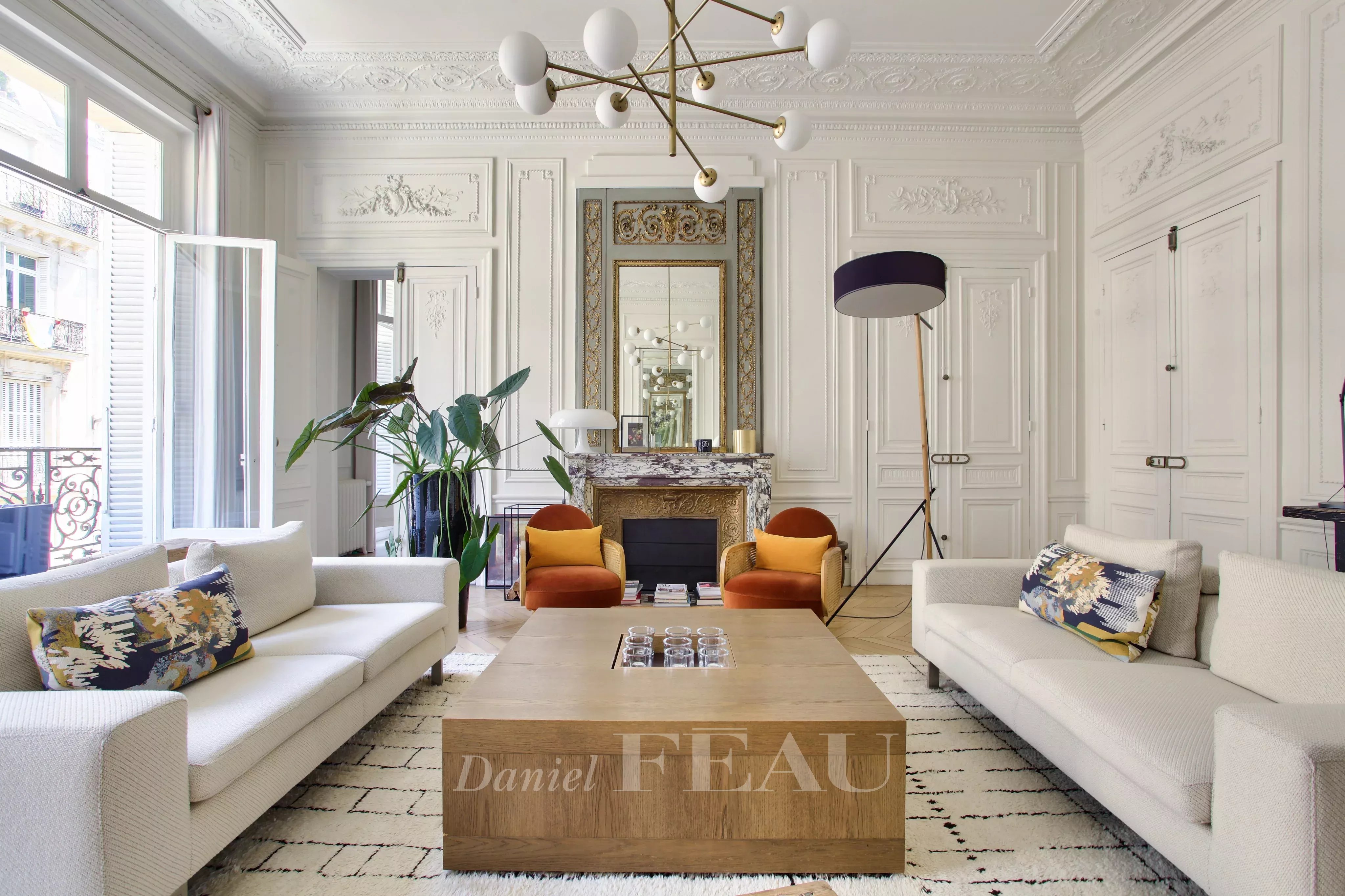 Paris 17th District – A furnished 4-bed apartment