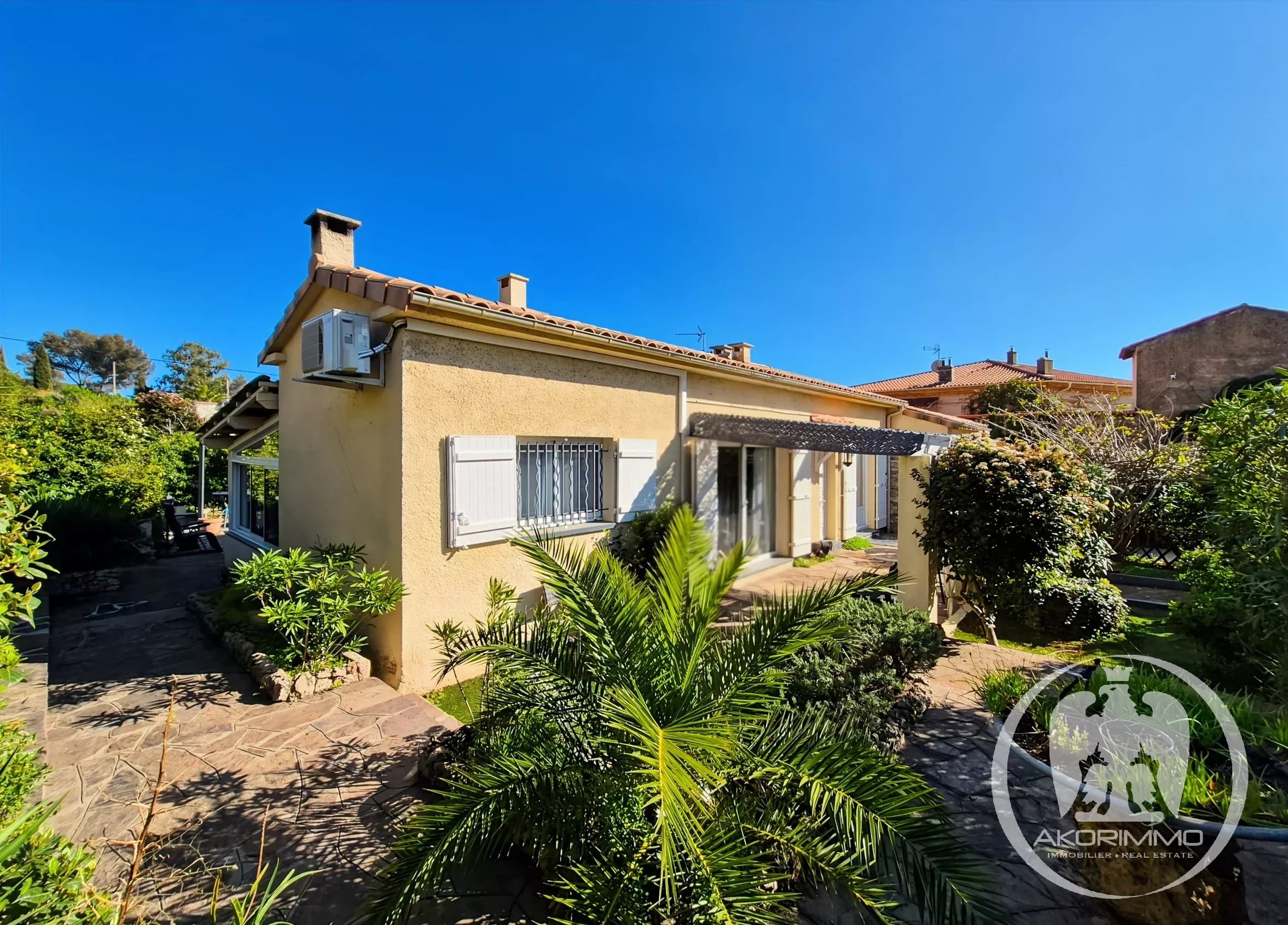 <span class='fw-semibold text-nowrap'>Casa</span>  - <span class='text-nowrap'>4 piezas</span>  - <span class='text-nowrap'>91.0 m²</span> - <span class='text-nowrap'> <span cl