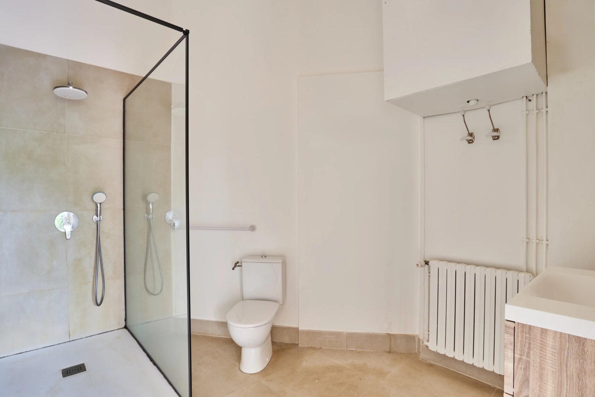 3 Bedroom Apartment/Flat's Image 18