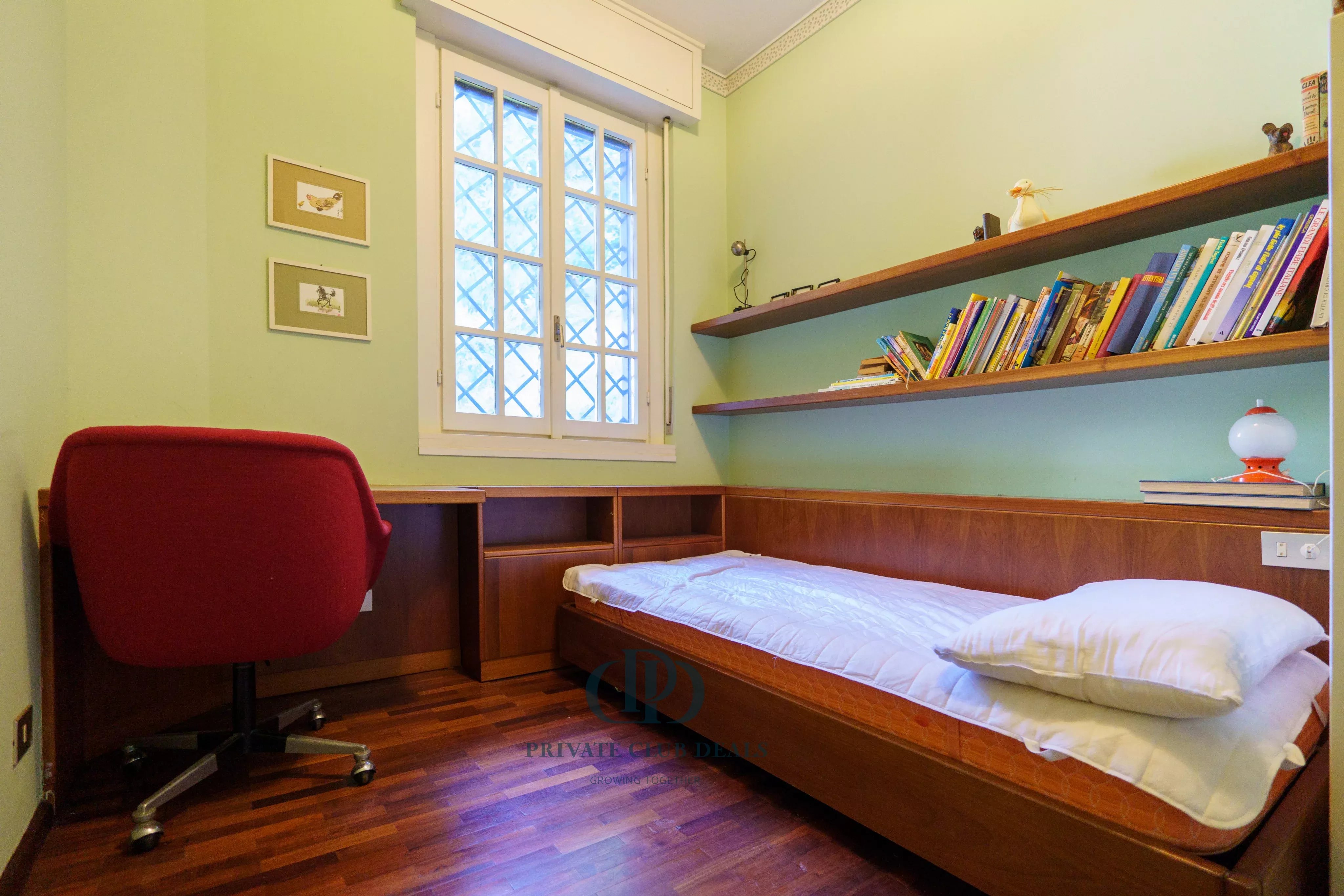 Villa Como - picture 12