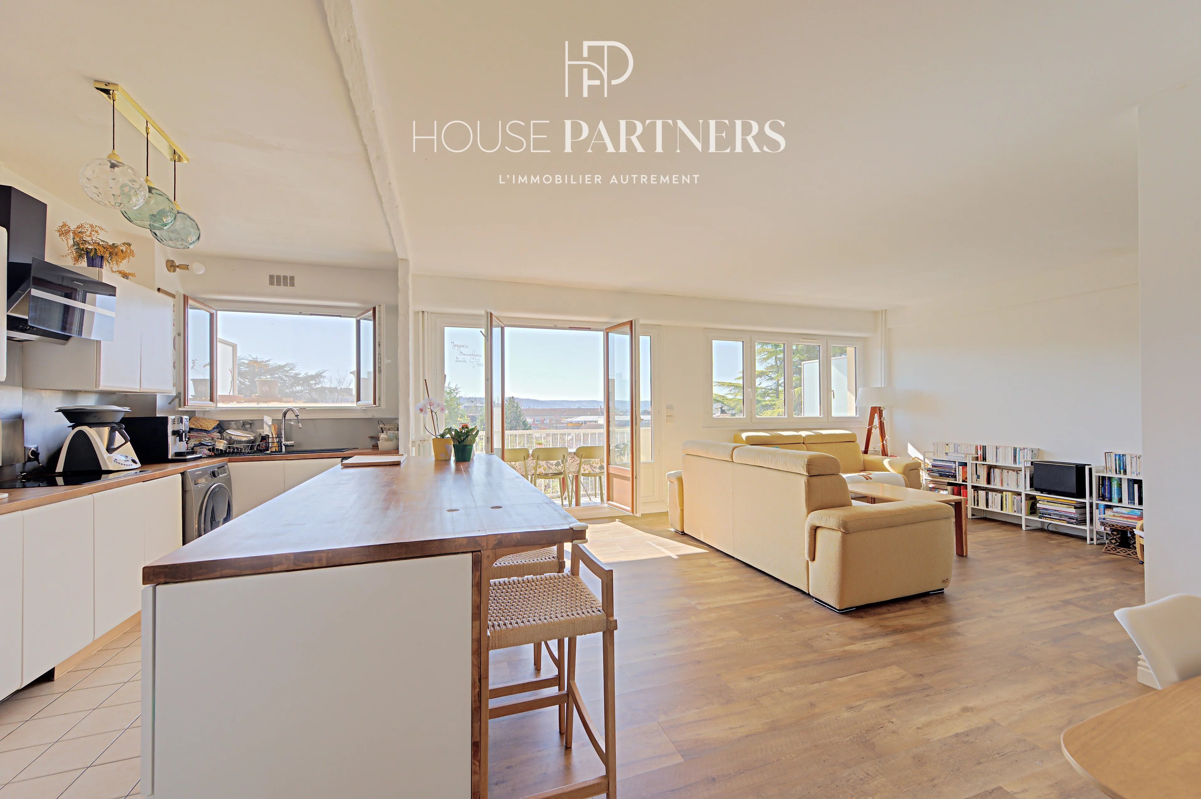 Agence immobilière de 