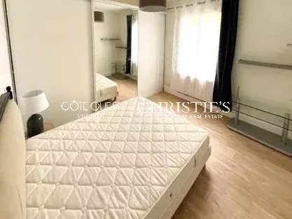 6 Bedroom Villa/Townhouse's Image 12