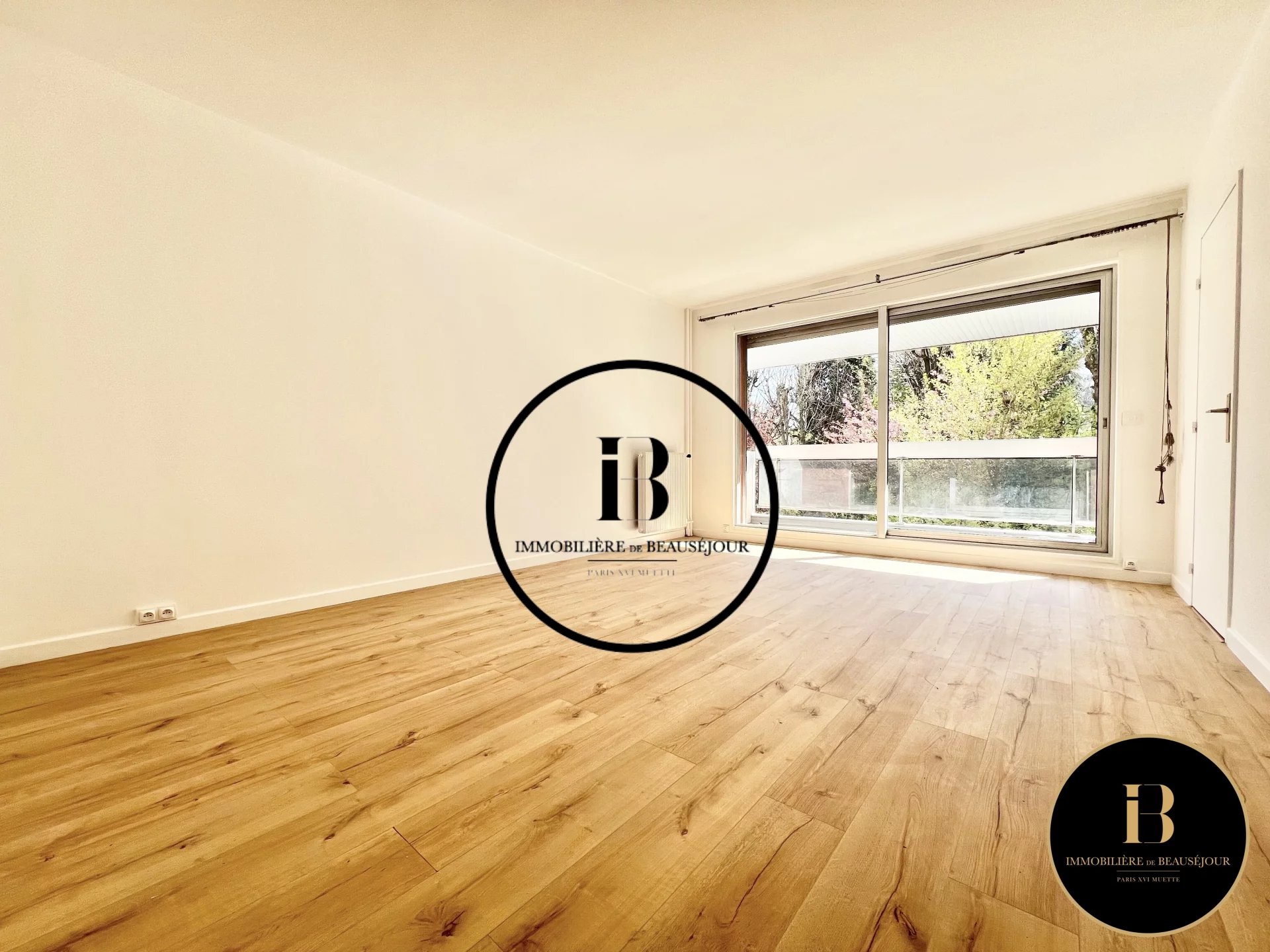 Location Appartement Paris 16ème