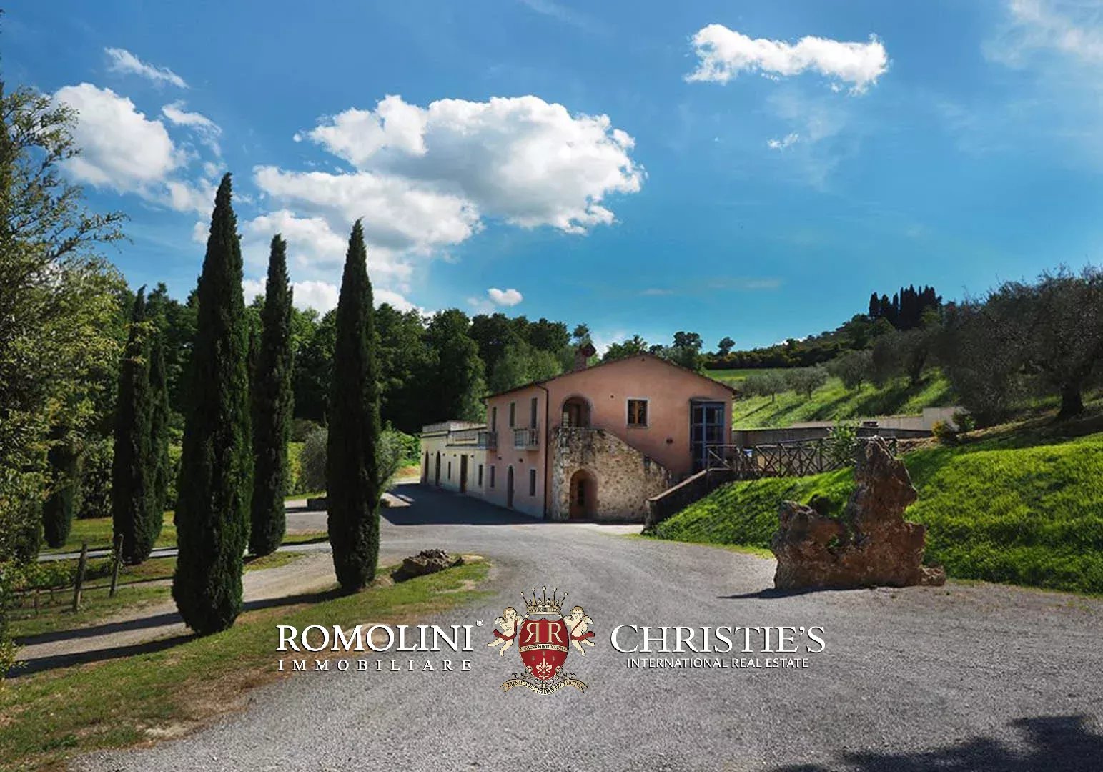 15 Bedroom Vineyard's Image 9