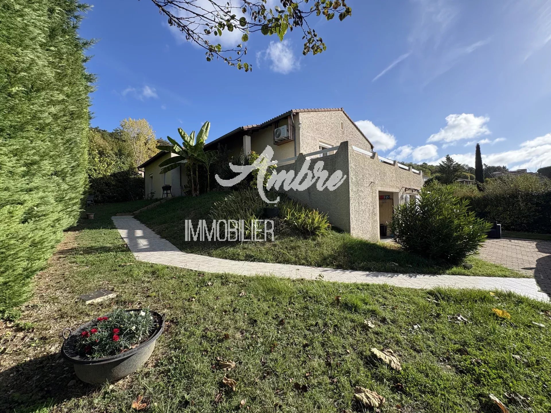 Agence immobilière de 