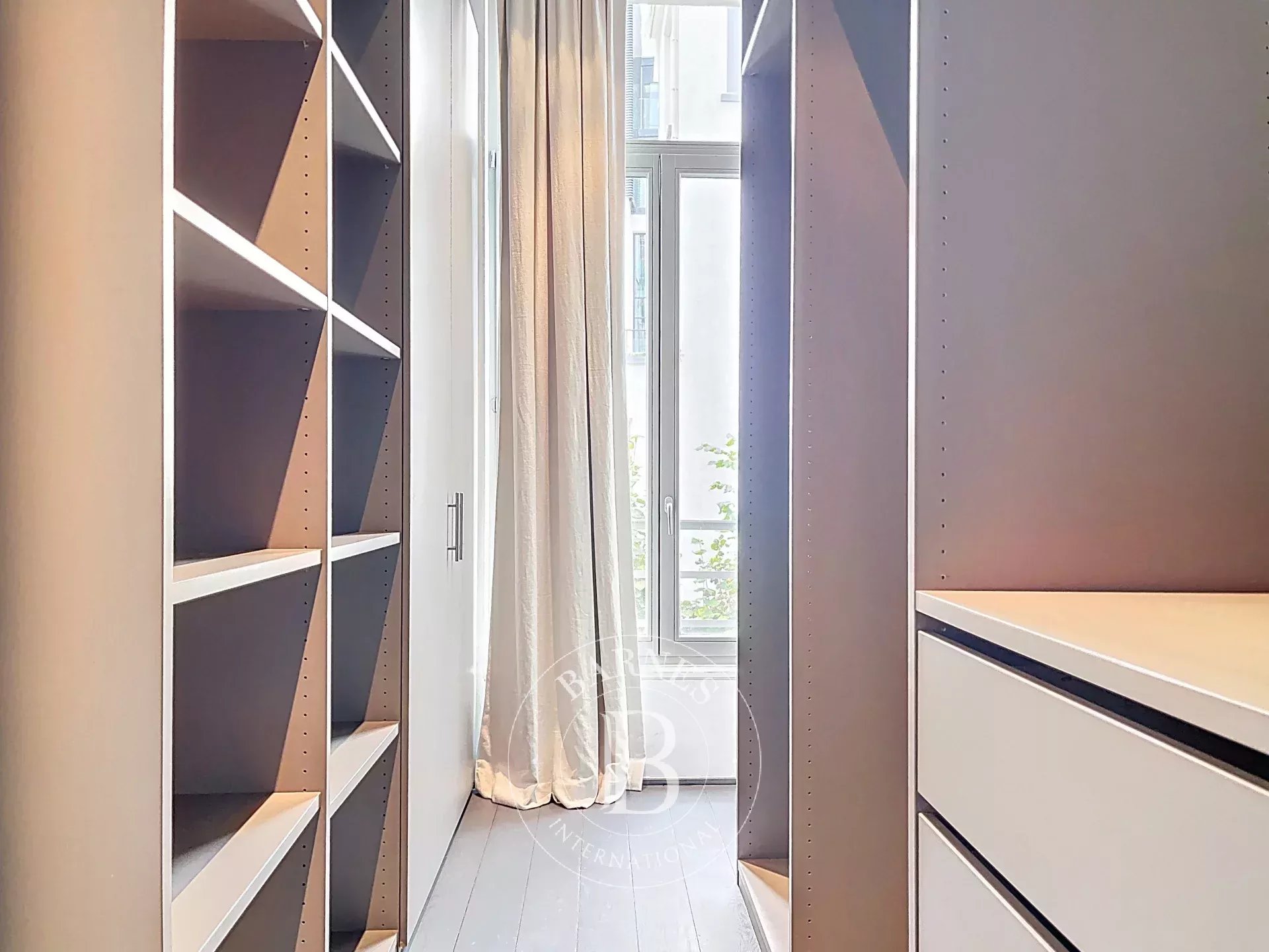 Koningsplein - 3 slaapkamer appartement