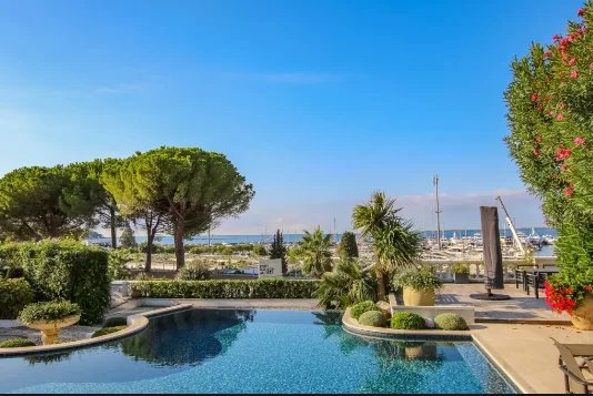 Agence immobilière de AAA Riviera