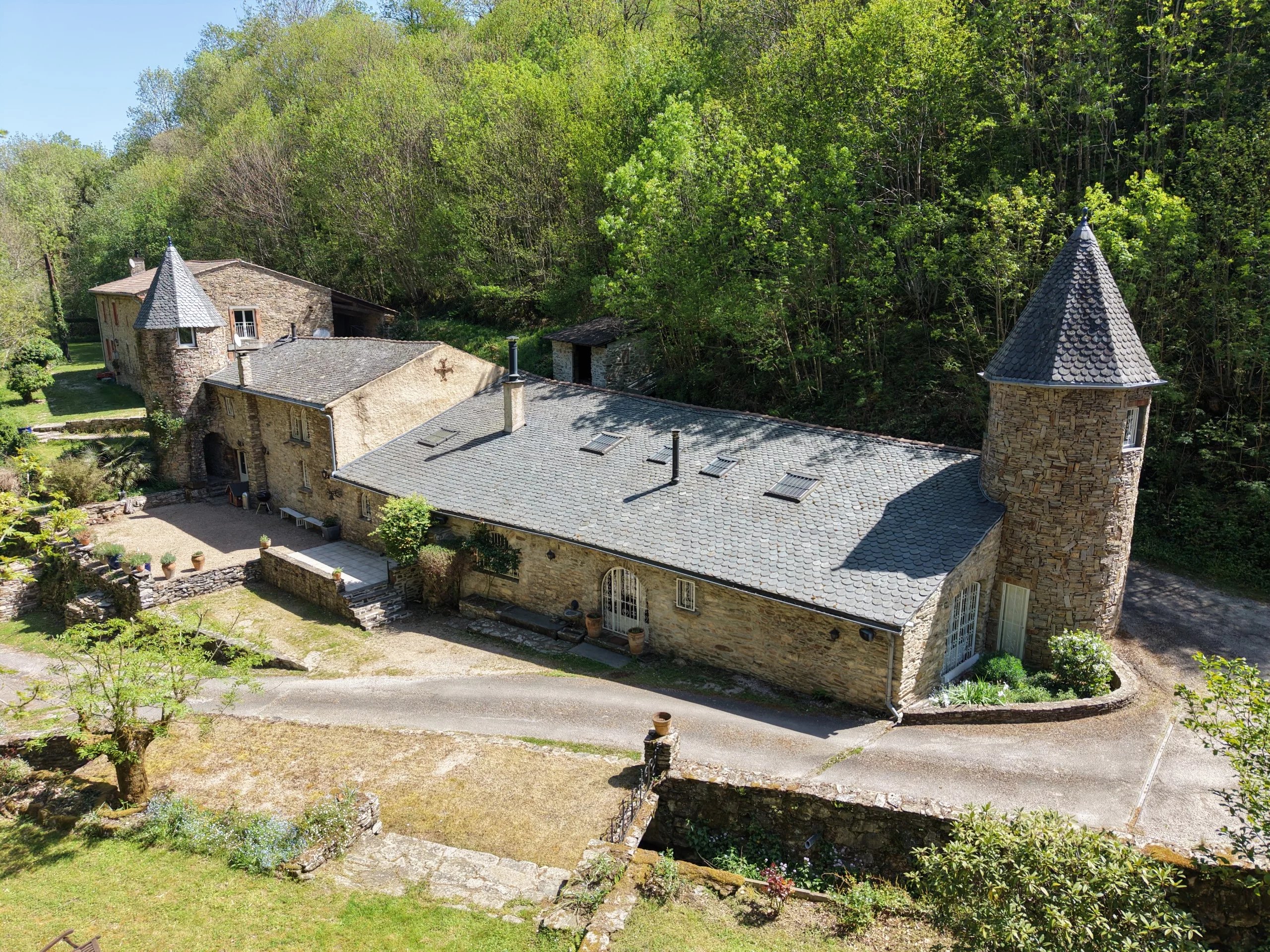 House in Revel - Image 3