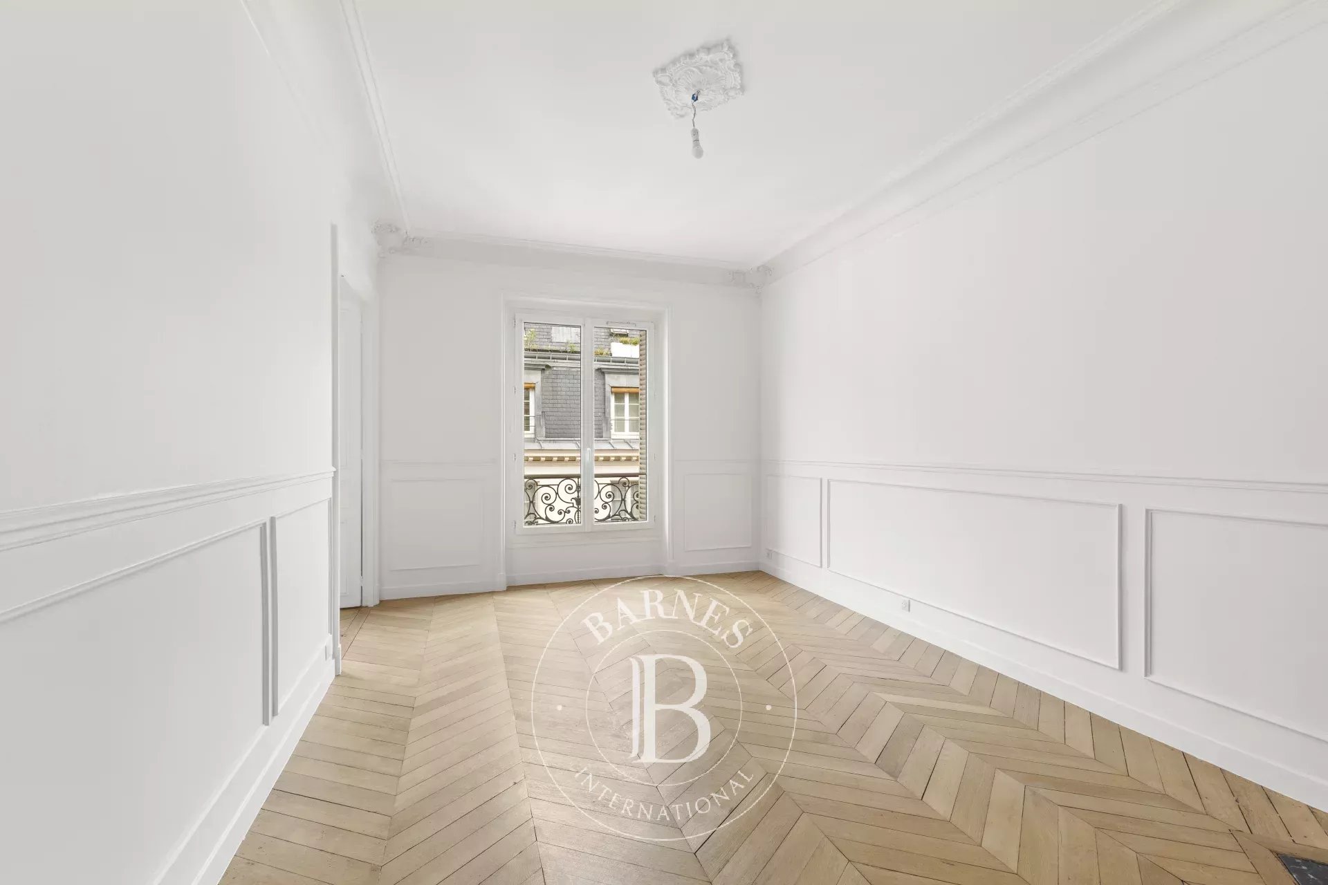 Daire Paris 3ème - picture 4