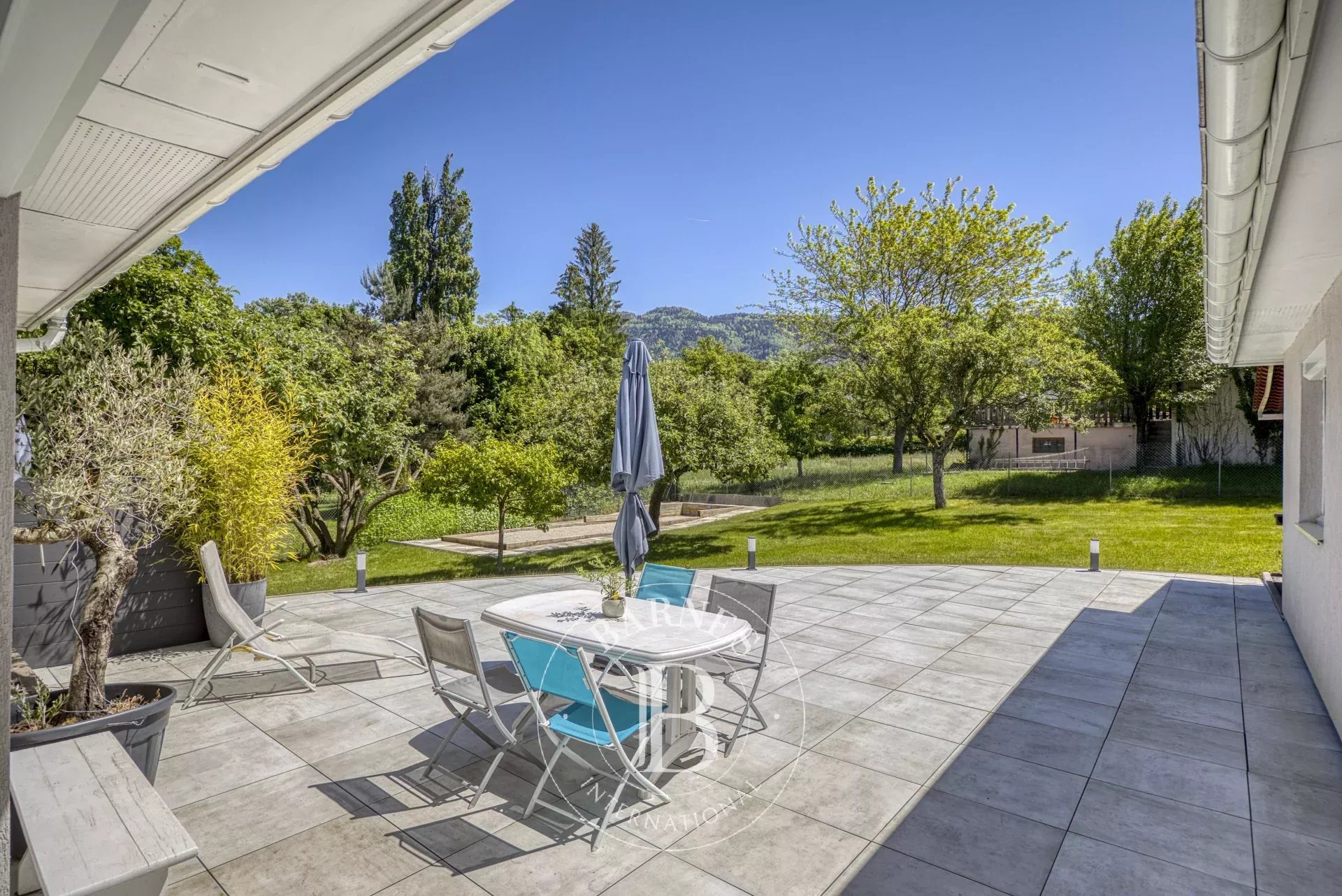 BARNES GENEVOIS - NEYDENS - MAISON DE PLAIN-PIED - picture 6