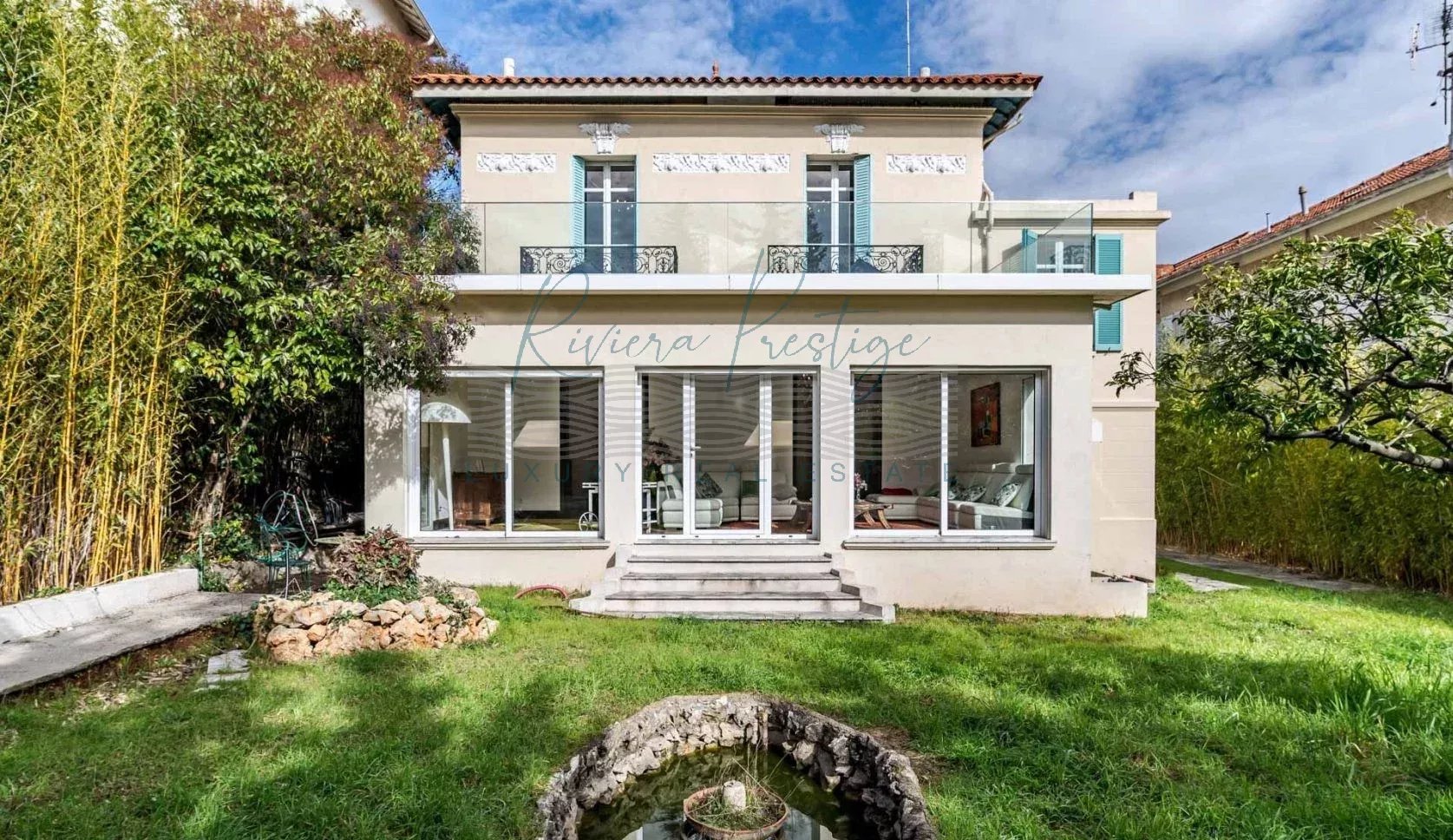 Agence immobilière de 