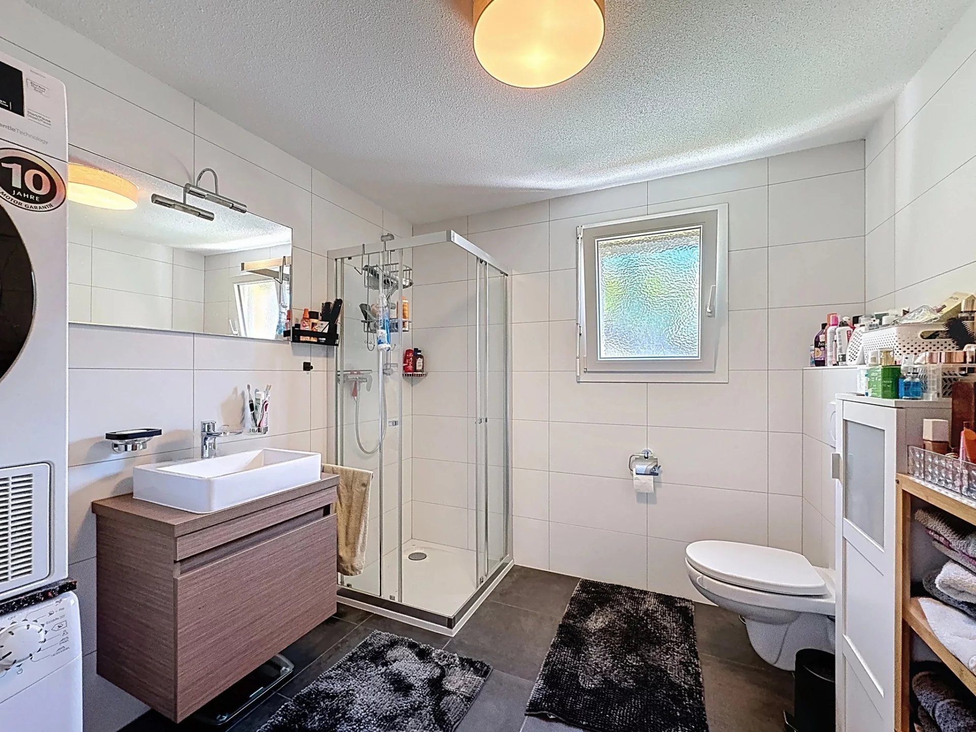 Modernité et luminosité pour cette villa de 5.5 pièces