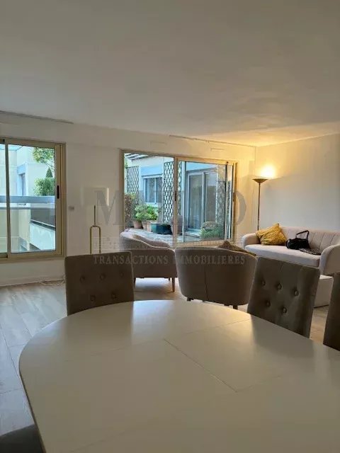 3P rue Fondary 75015 Terrasses et box.