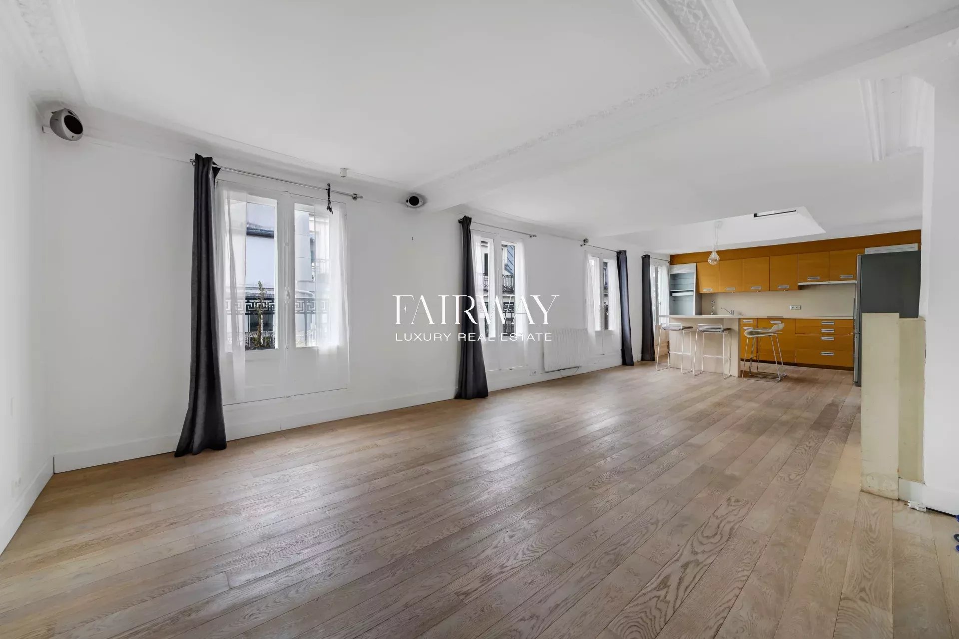 Appartement familial de charme en duplex – Nouvelle-Athènes, Paris 9e