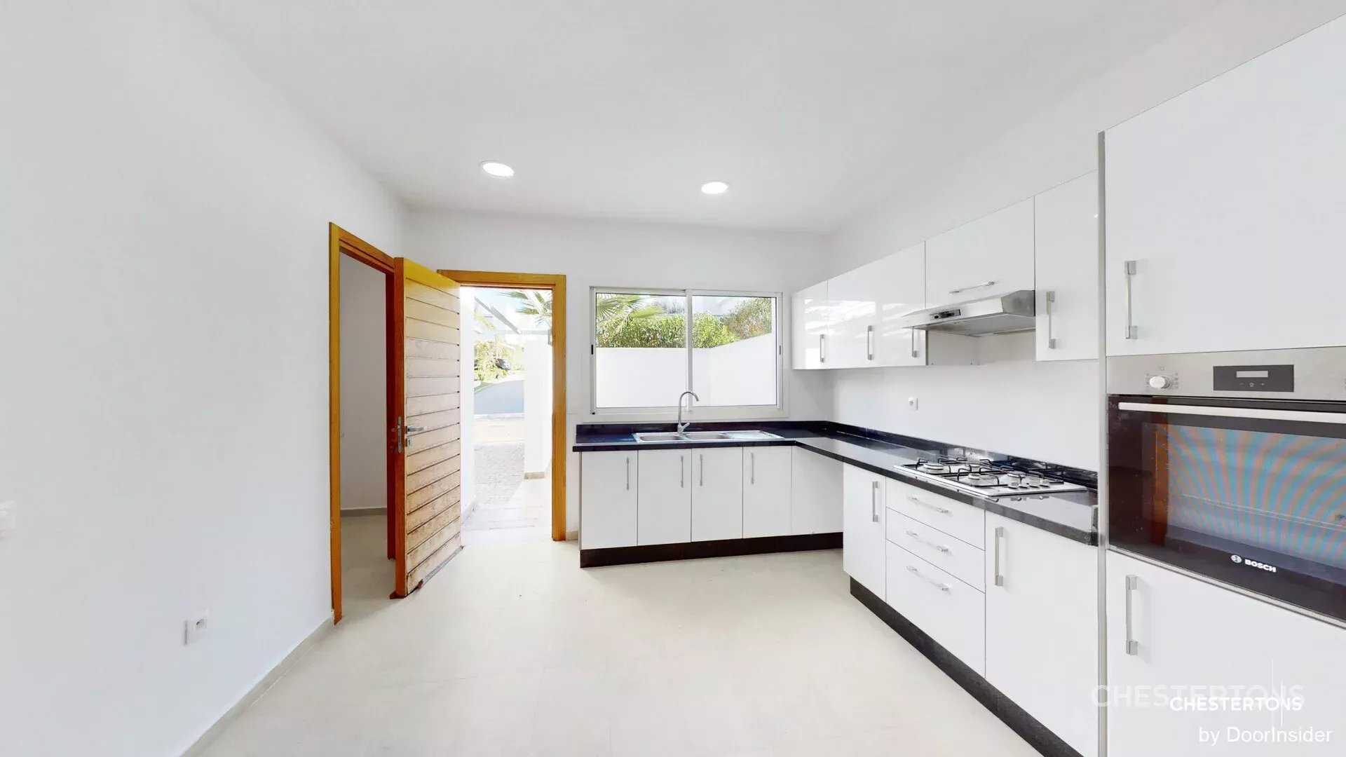 Image of Villa - 4 Bedrooms for Sale in Rabat-Témara-Morocco, Image 9