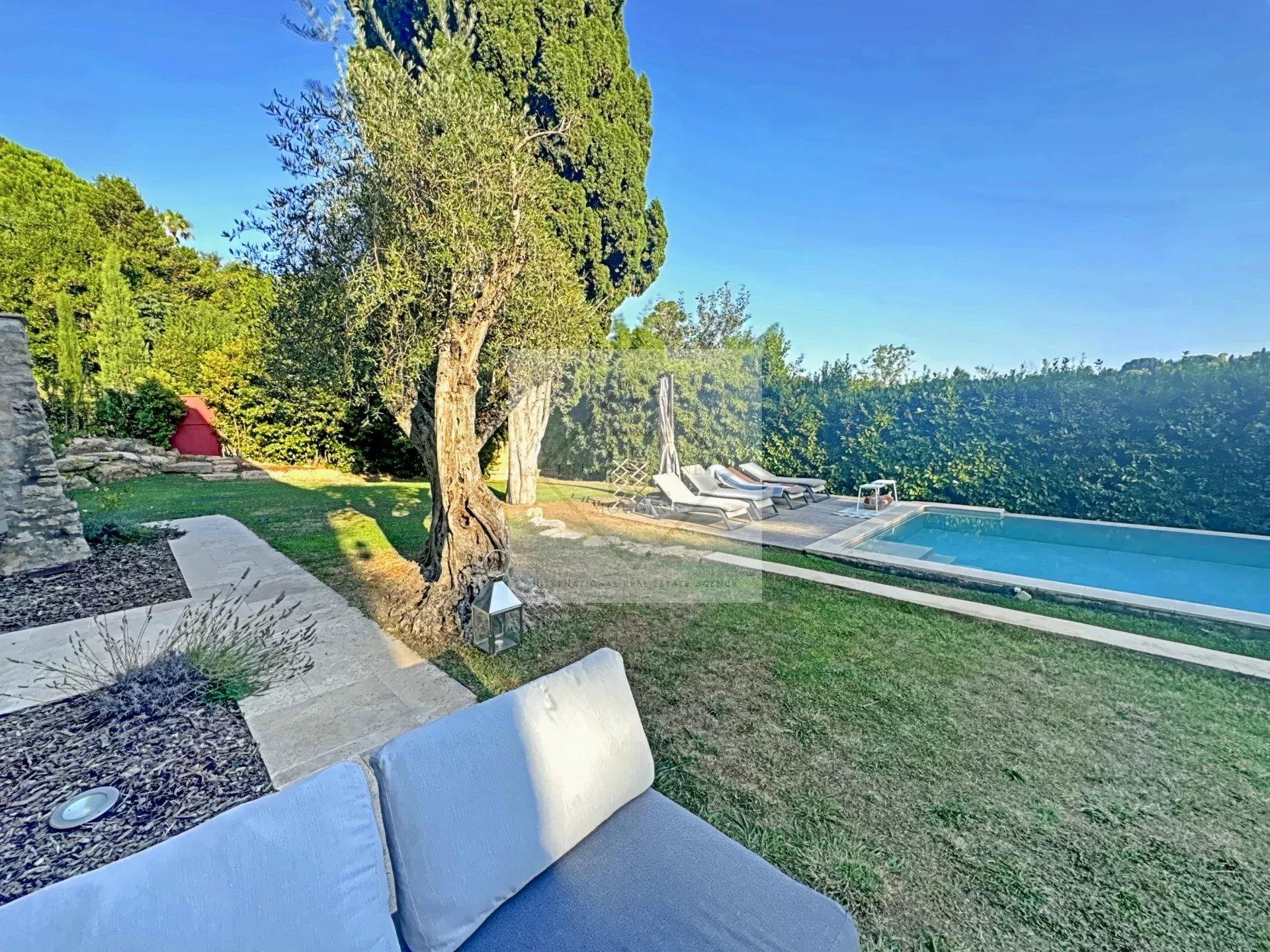 Magnifique villa proche old Mougins — photo 12