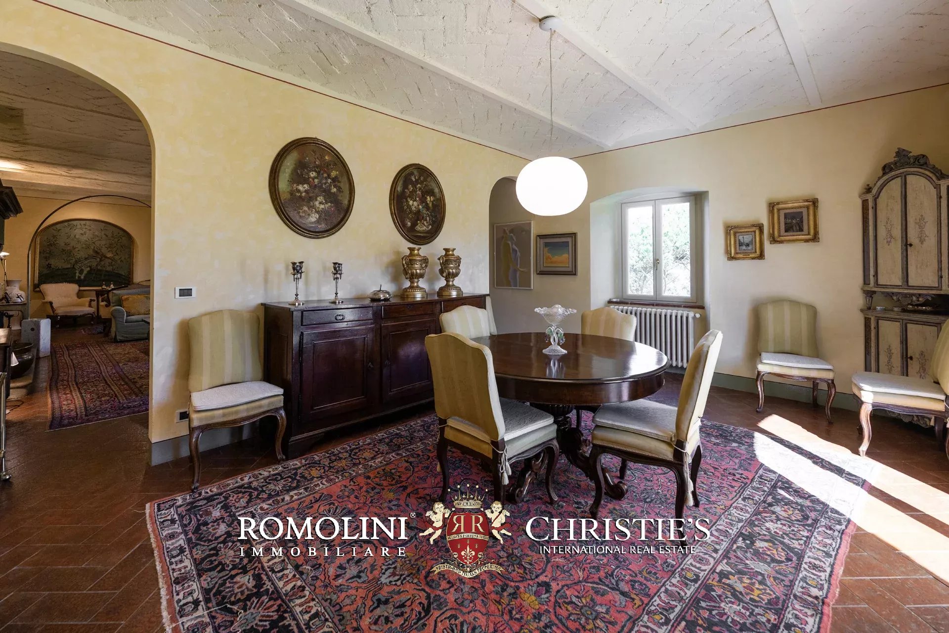 4 Bedroom Villa/Townhouse's Image 43