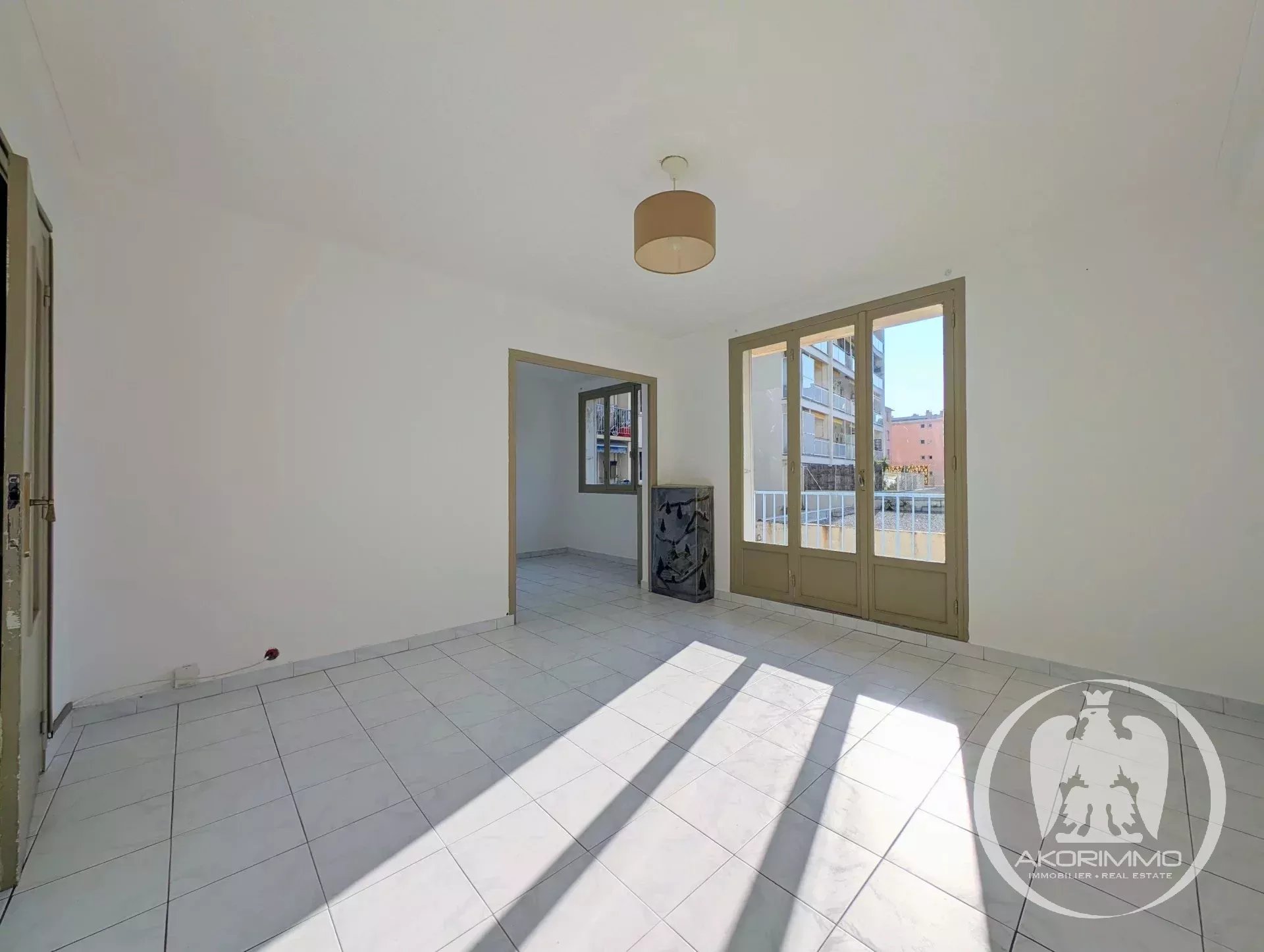 Apartment  - 4 rooms  - 67.0 m2 -