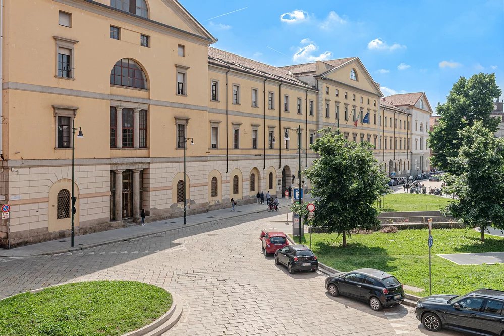 Sale Apartment Milano