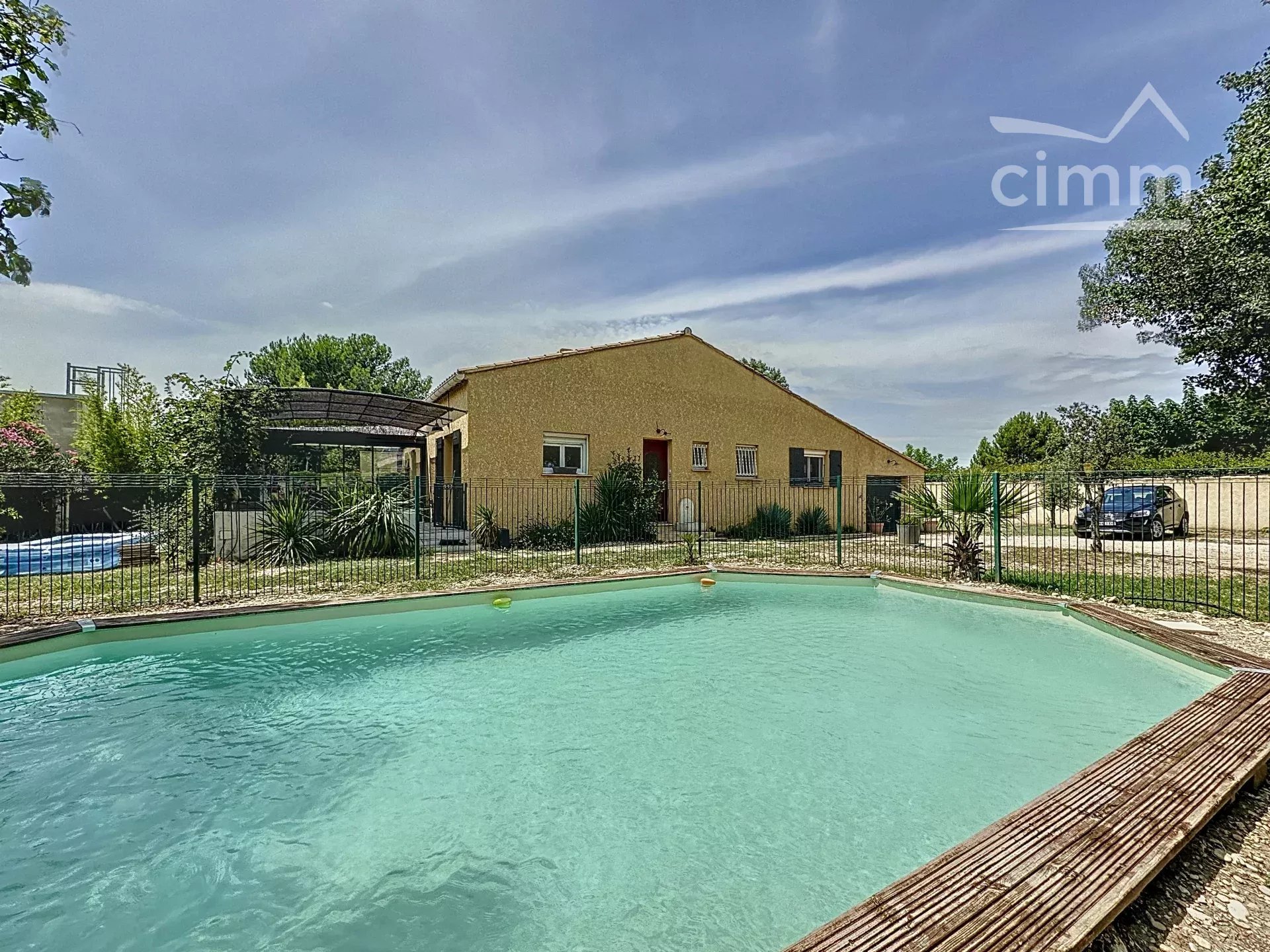 Agence immobilière de 