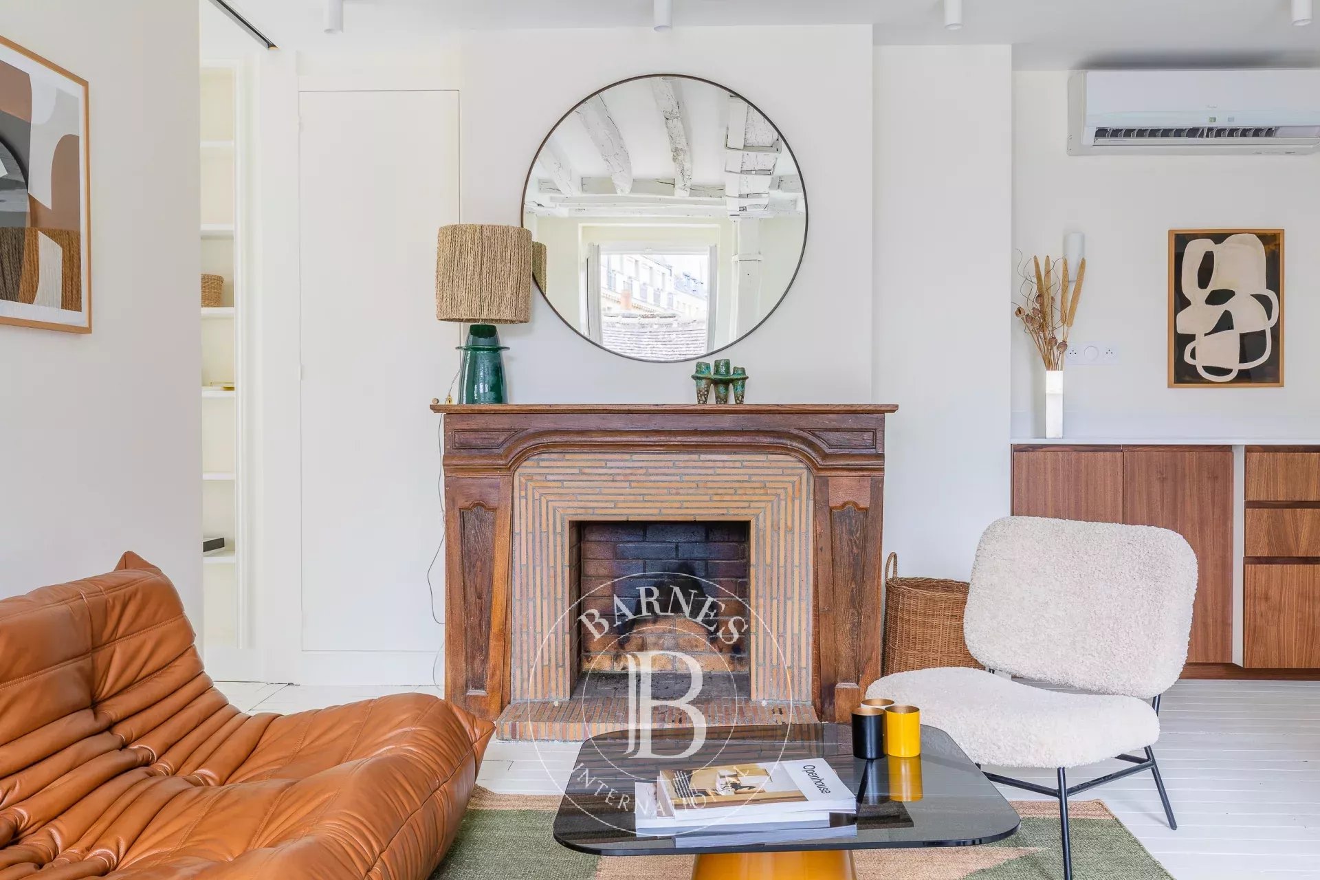 Daire Paris 3ème - picture 8